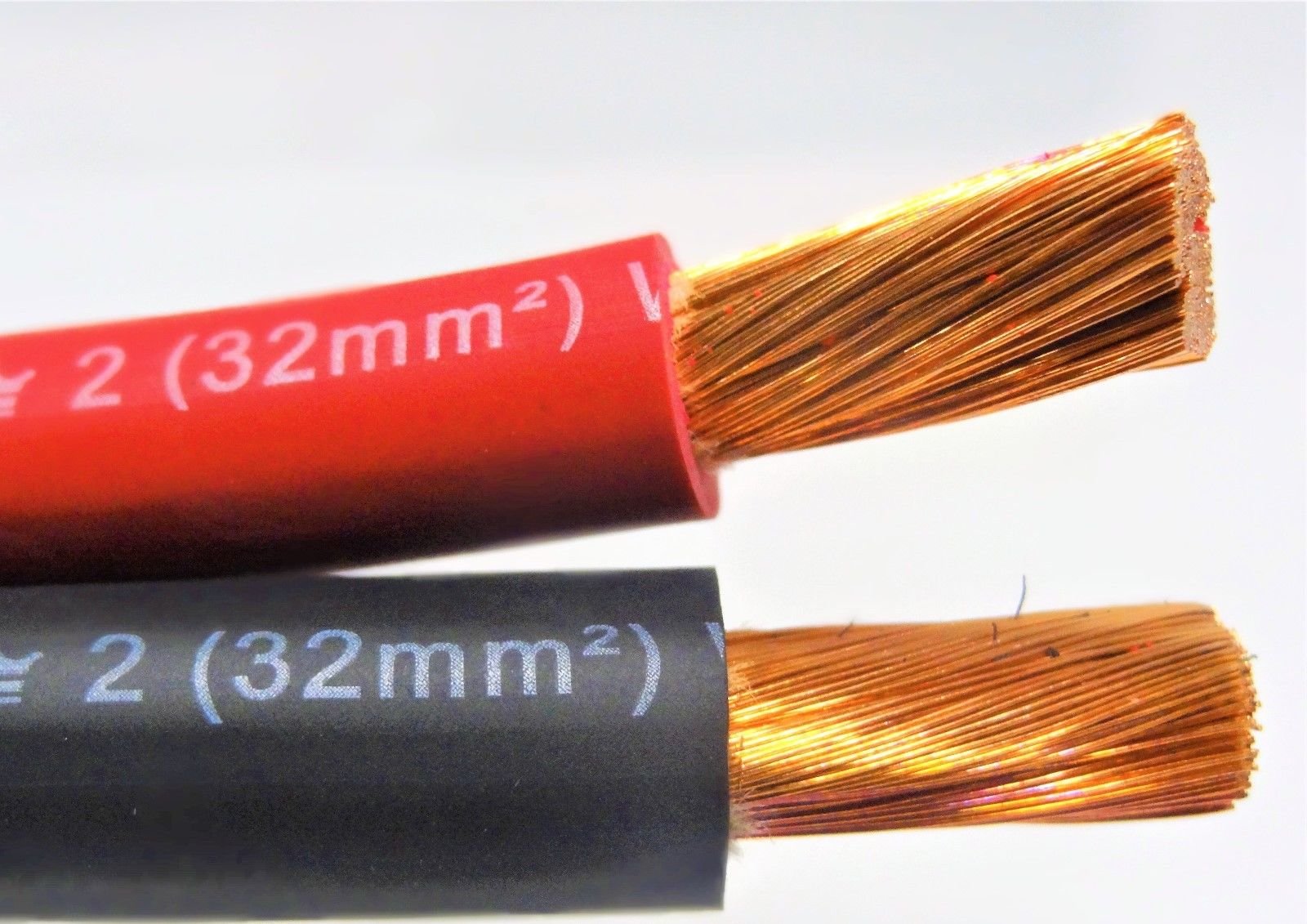 4 AWG EXCELENE WELDING CABLE - Black or Red - Made in USA (20 FT, 50% Red / 50% Black) - Heavy Duty Copper Wire for Automotive, Marine, and Industrial Welding Applications