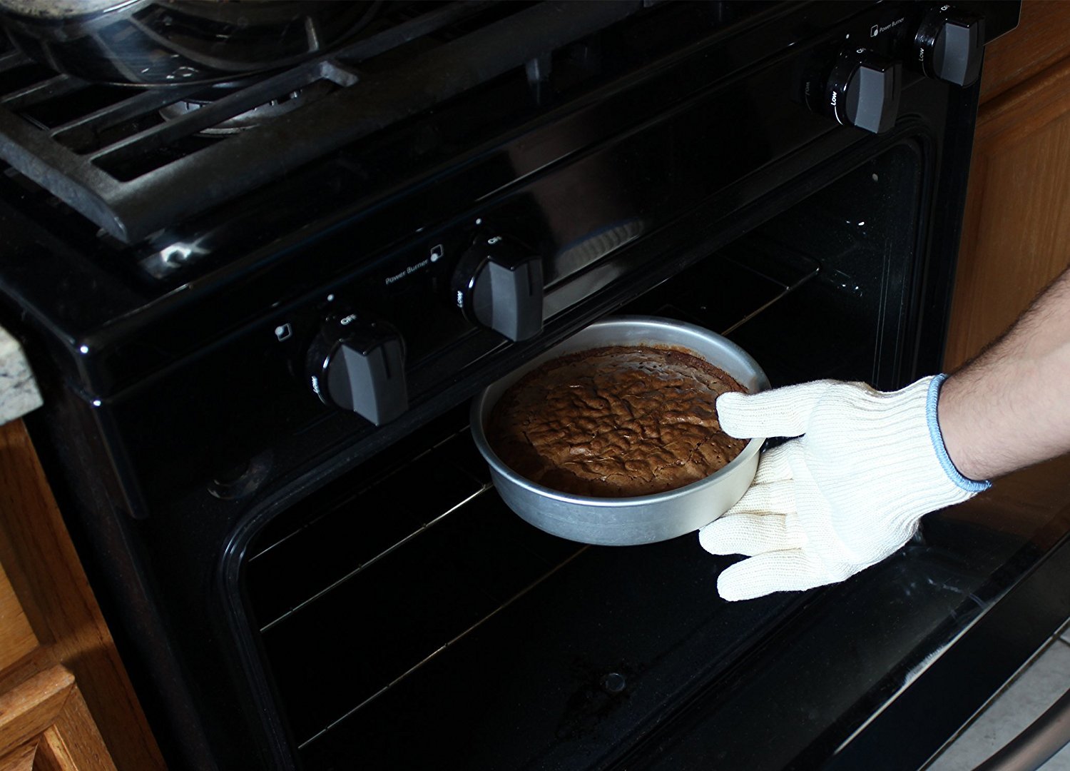 Heat Resistant Oven Gloves - 480°F Cotton Mitts for Cooking, Baking & Grilling - Finger Protection Kitchen Gloves (White, Pack of 2) - Perfect for BBQ, Baking Bread & Handling Hot Pots