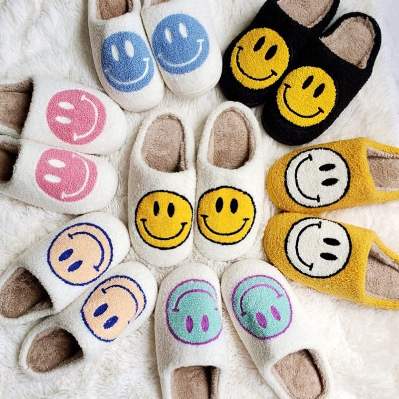 RaepperHan Smile Face Slippers for Women - Retro Soft Plush Lightweight House Shoes with Non-Slip Sole | Comfortable Indoor Outdoor Slippers for Home, Lounge, Gift Giving & Everyday Wear