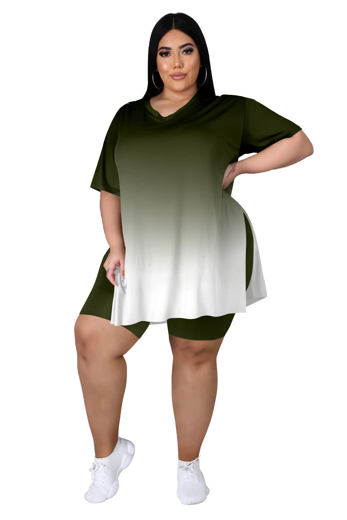 Plus Size Women's 2-Piece Loungewear Set - Oversized T-Shirt & Shorts Comfy Summer Sweatsuit | Casual Outfit for Home, Travel & Relaxation