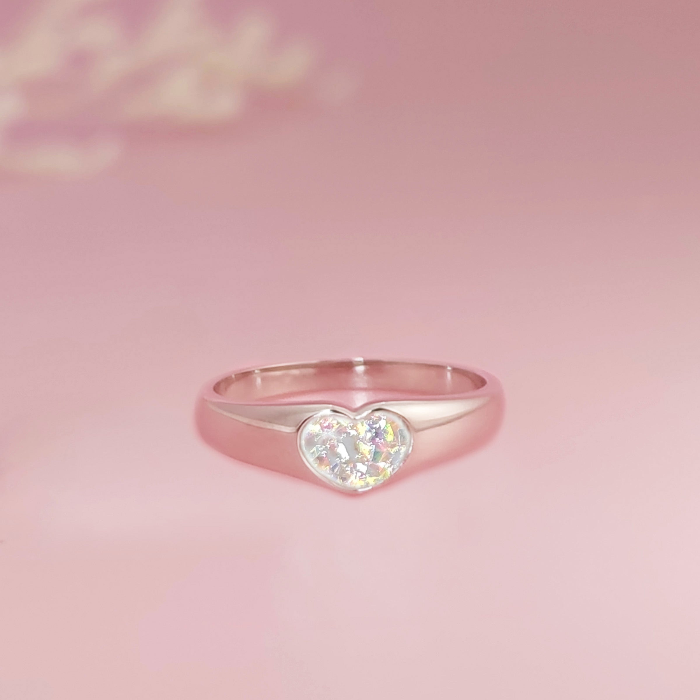Eternal Heart Ashes Ring - Memorial Jewelry for Loved Ones | Perfect for Remembrance, Sympathy Gifts & Funeral Keepsakes