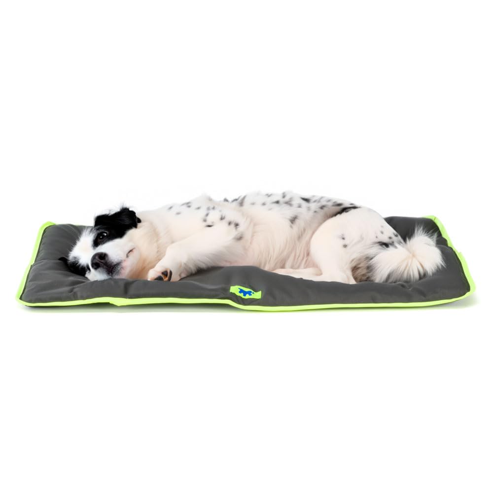 Ferplast Washable Waterproof Dog Bed & Cat Mat - Scratchproof Pet Mattress for Medium Dogs (83x50cm, Black) - Ideal for Cars, Kennels, Dog Houses & Baskets - Soft Comfortable Pet Bed for Home & Travel Use