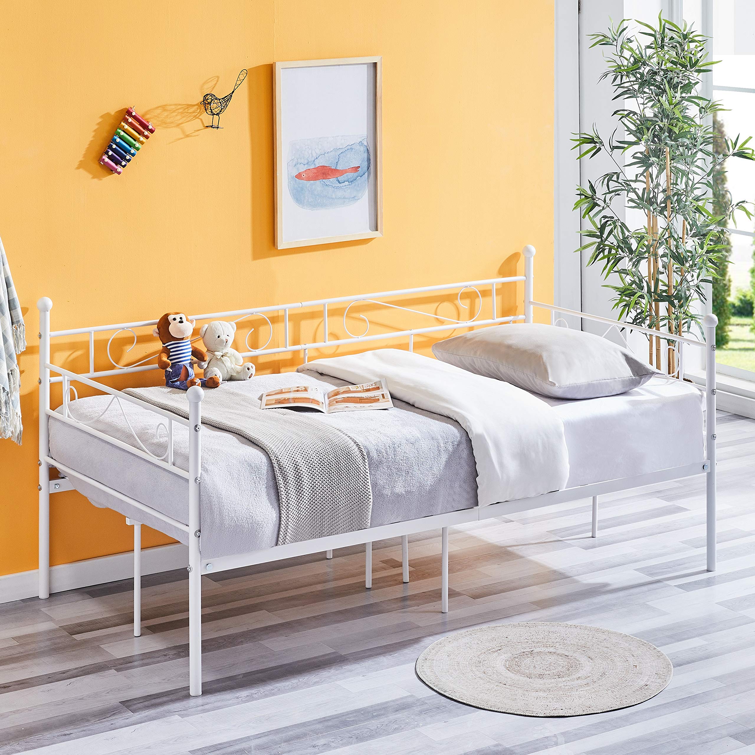 Liink1Ga Metal Twin Size Daybed Frame with Headboard - Sturdy Steel Slats Mattress Platform Base, White Sofa Bed - Perfect for Guest Rooms, Dormitories & Small Spaces
