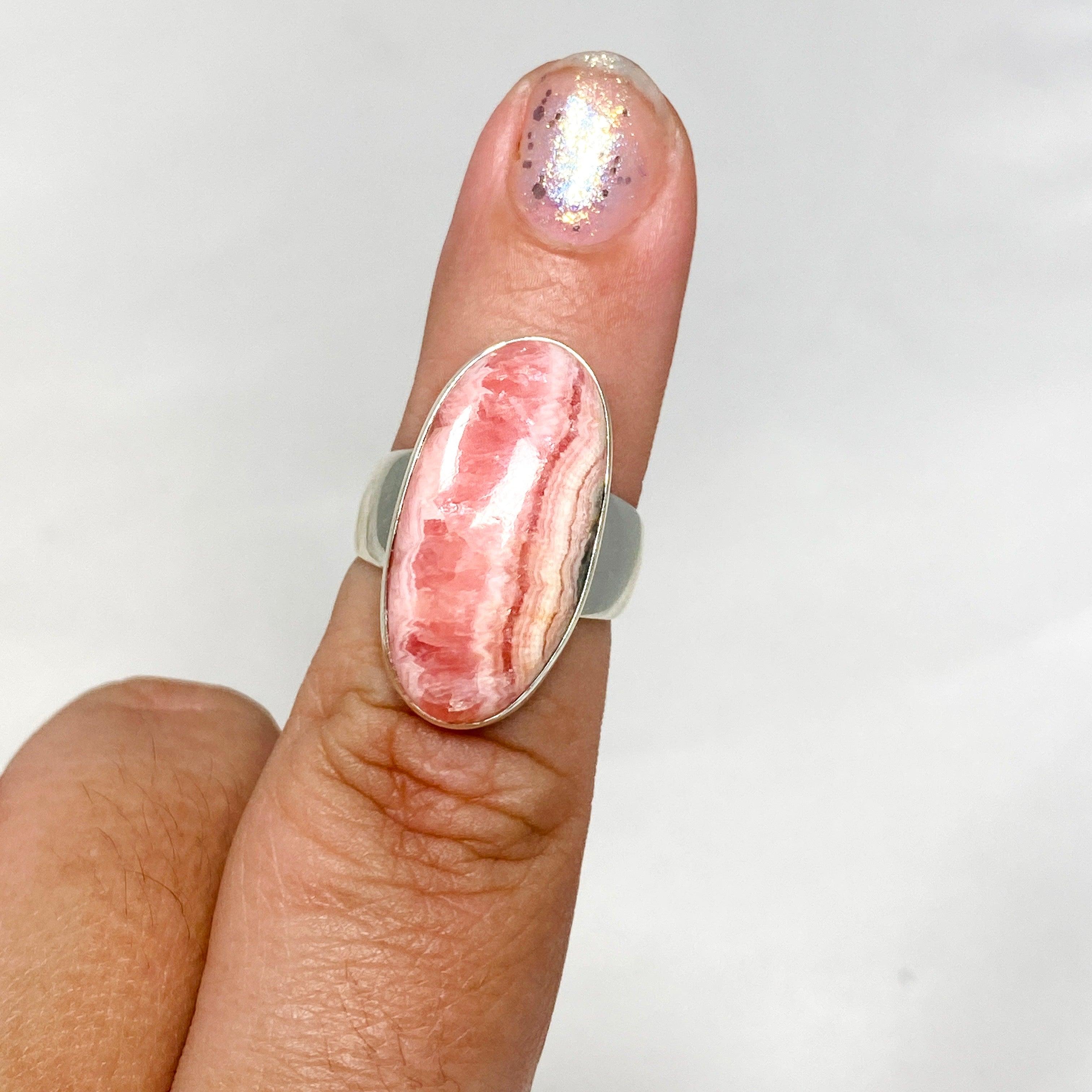 Rhodochrosite Oval Ring Size 7 KRGJ3163 - Elegant Gemstone Jewelry for Women, Perfect for Valentine's Day Gifts & Special Occasions