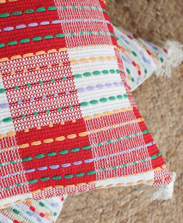 **Vibrant Modern Sofa Pillow Covers - Decorative Cushion Covers for Couch & Living Room - Soft & Stylish Home Decor for Cozy Spaces**