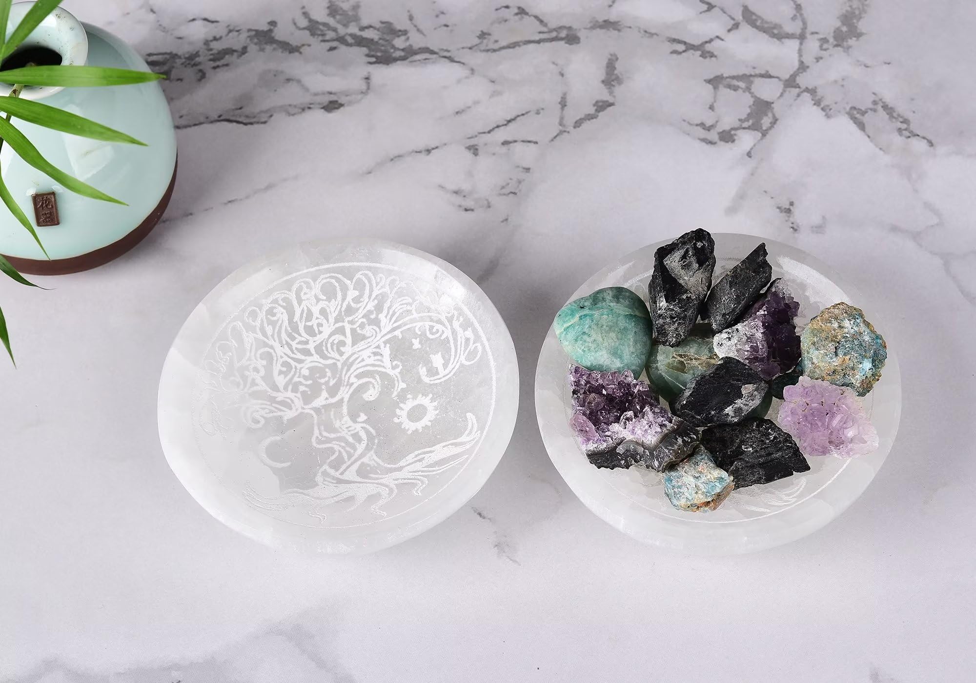 AMOYSTONE Natural Selenite Crystal Bowl - Charging Plate with Tree of Life Engraving | Energy Cleansing & Meditation Accessory for Home, Office & Spiritual Healing