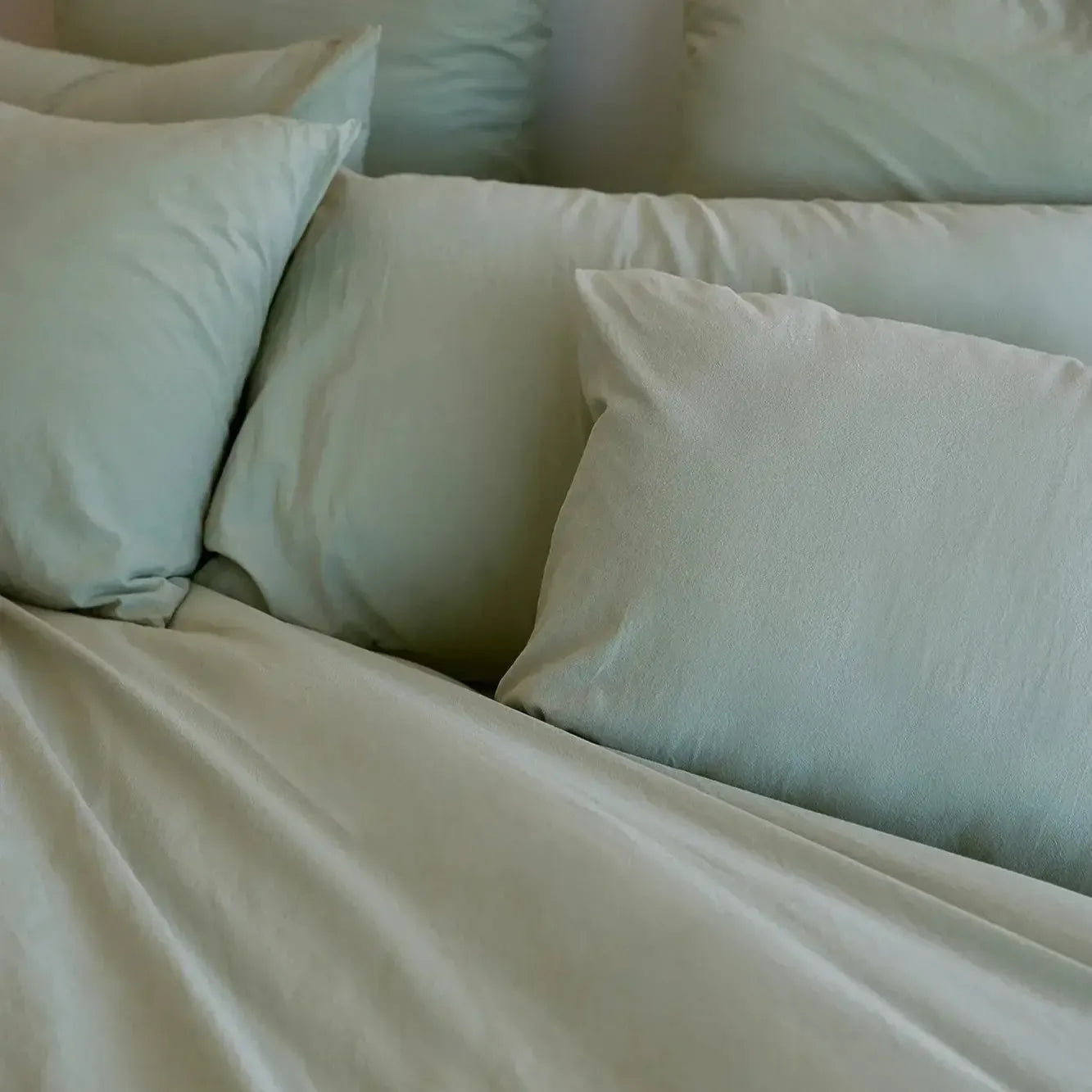 Tavira Washed Cotton Duvet Cover - Soft & Breathable Khaki Green Bedding Set for Queen/King Size - Perfect for Cozy Bedrooms & Guest Rooms