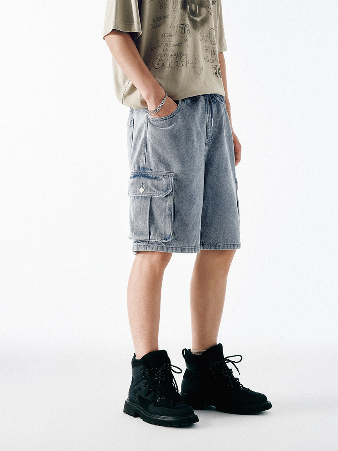 Stylish Women's High Waist Denim Shorts Umy850042 - Perfect for Summer Outfits, Beach Vacations & Casual Wear