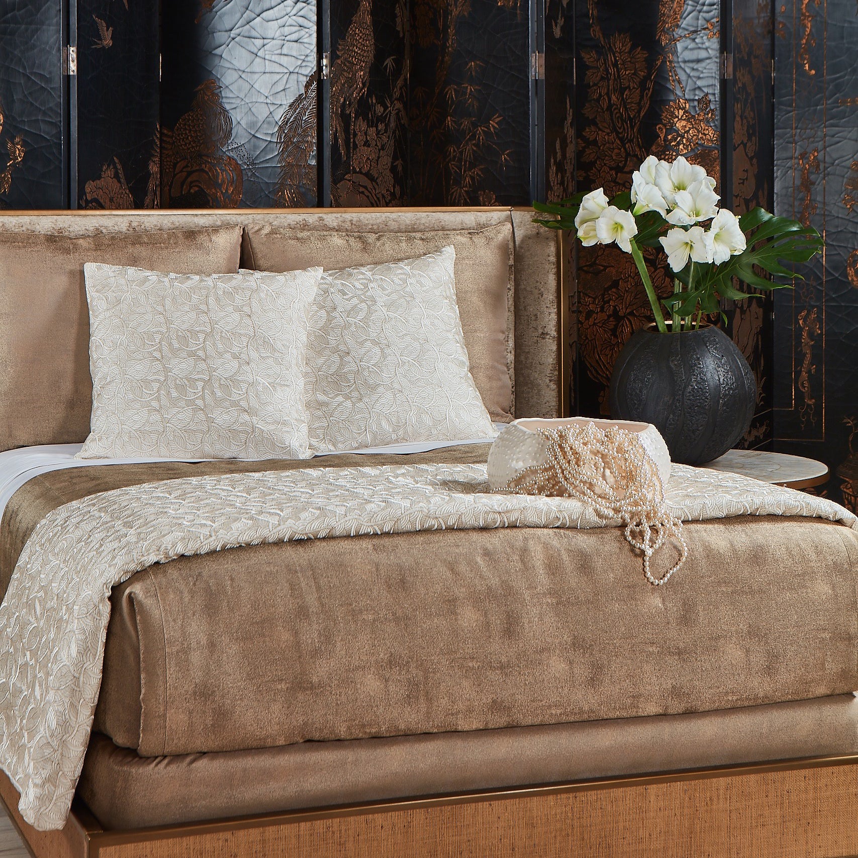 Stardust Coverlet - Soft & Lightweight Bedspread for All Seasons | Perfect for Bedroom Decor, Guest Rooms & Cozy Nights
