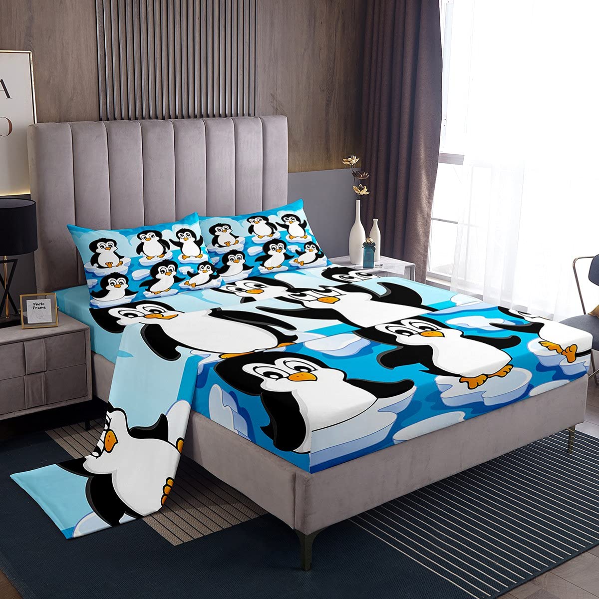 4-Piece Cartoon Penguin Bedding Set - Cute Penguin Playing Water Print, Full Size with Deep Pocket (1 Flat Sheet, 1 Fitted Sheet, 2 Pillowcases) - Soft & Fun Kids Room Decor for Boys Girls, Perfect for Summer Themed Bedrooms, Dorm Rooms or Playrooms