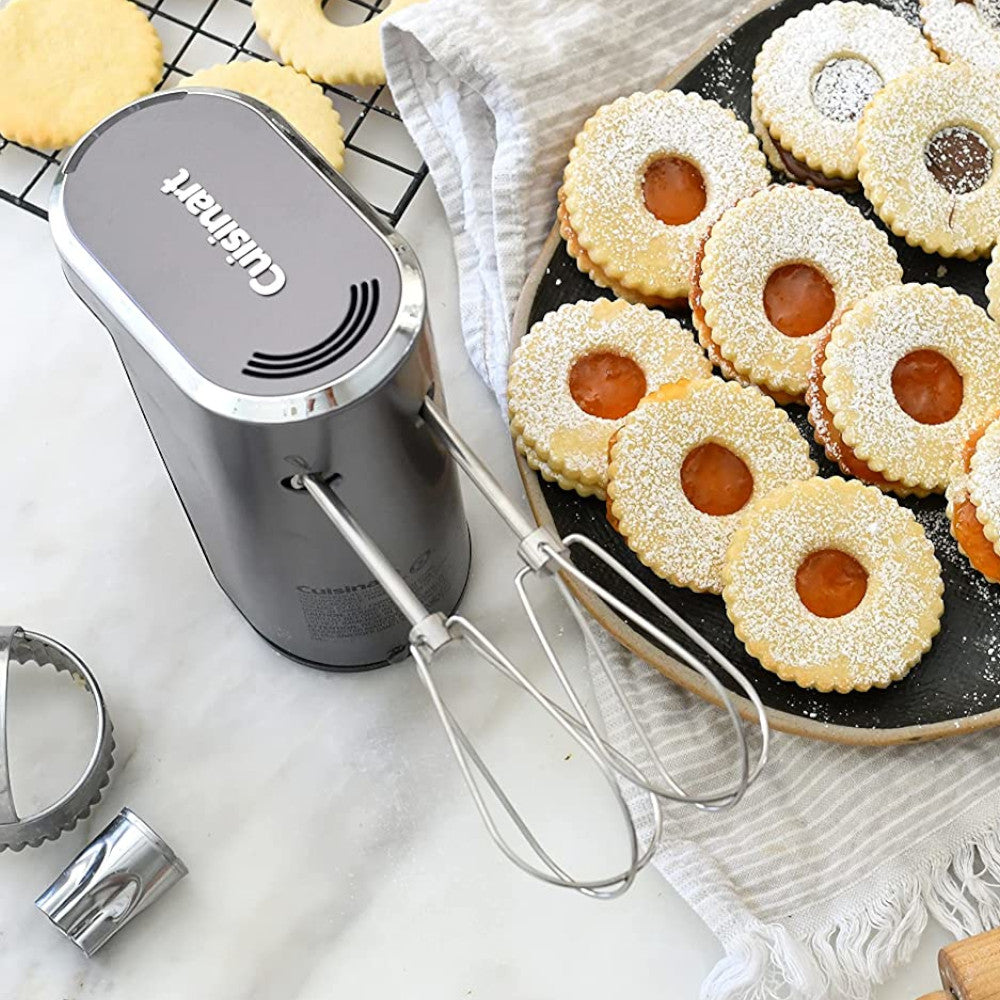 Cuisinart EvolutionX RHM 100 Cordless Hand Mixer - Refurbished with Warranty | Perfect for Baking, Whipping & Mixing in the Kitchen