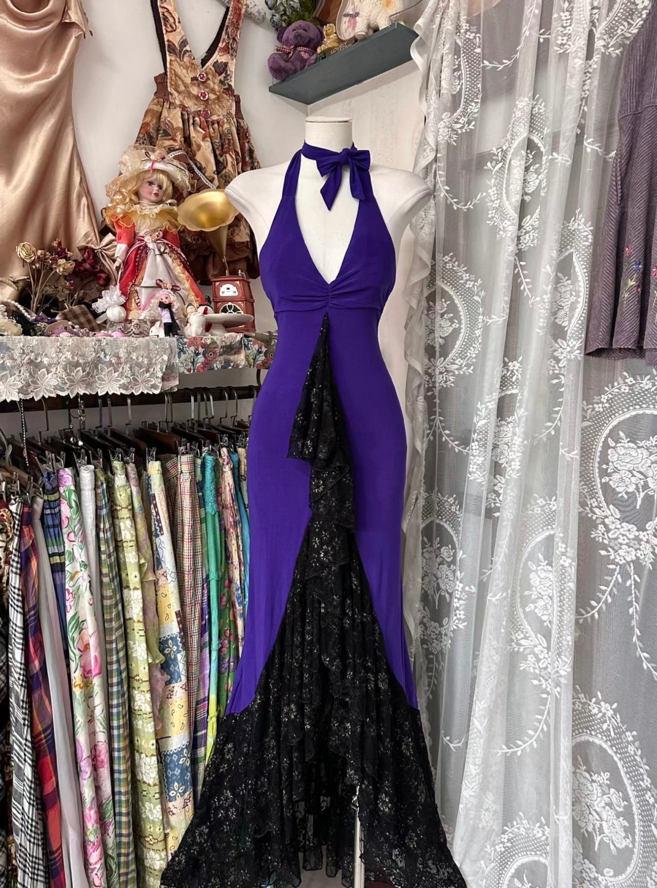 Elegant Purple Mermaid Prom Dress with Vintage Lace - Halter V-Neck Long Evening Gown J5021 | Perfect for Homecoming, Formal Dances & Special Occasions
