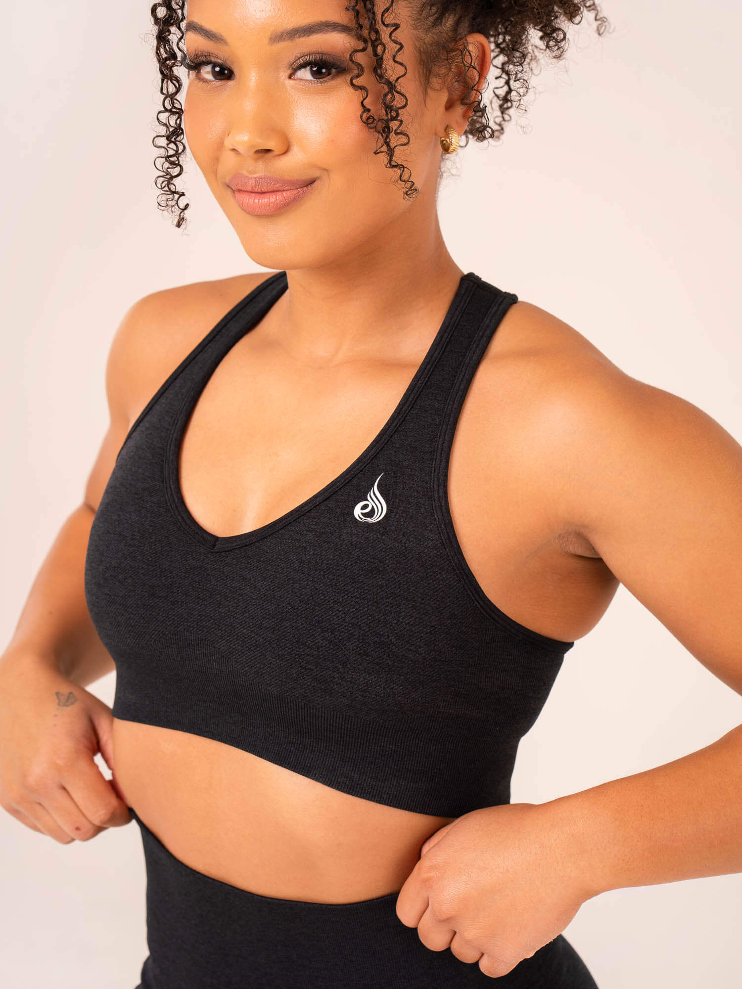 Contour Seamless Sports Bra for Women - High Support Workout Bra, Breathable & Comfortable Yoga Bra in Black Marl - Perfect for Running, Gym & Activewear
