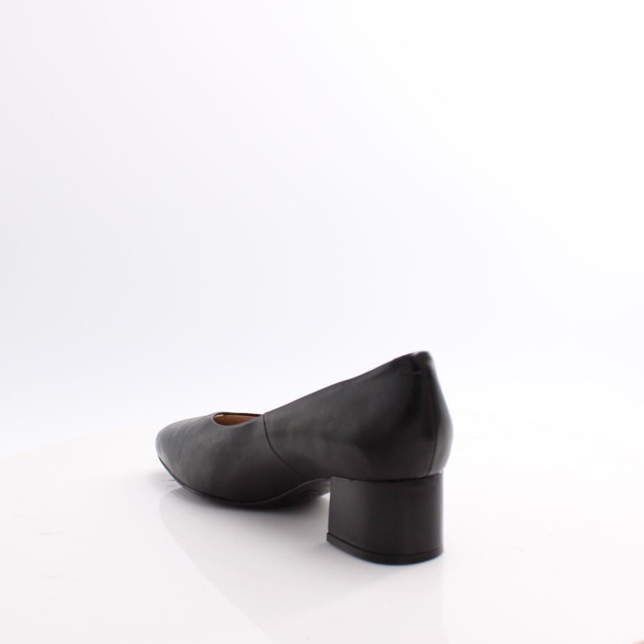 22315 CAPRICE 25 - Premium Quality Women's Fashion Shoes for Casual Wear, Parties & Special Occasions