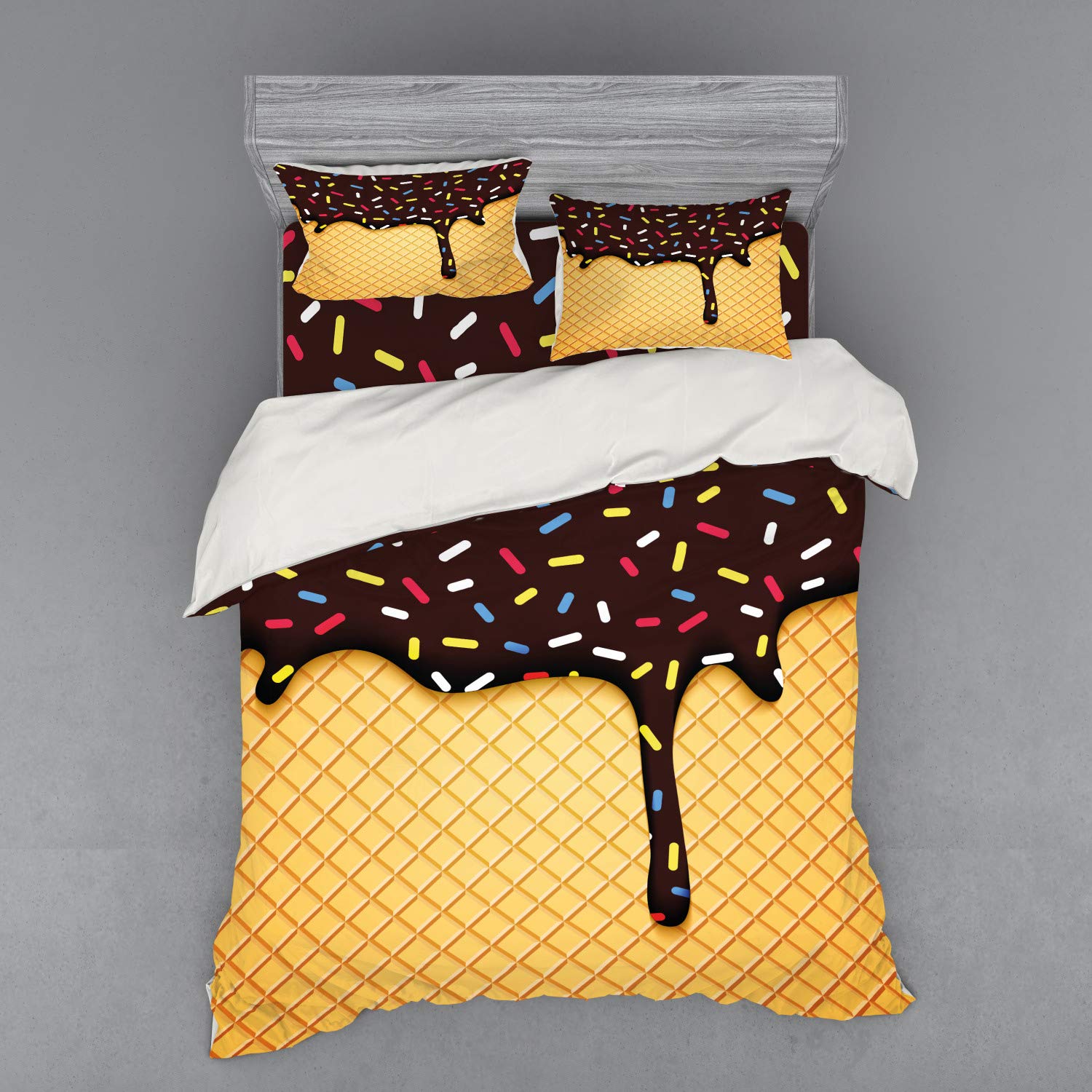 Ambesonne Ice Cream Duvet Cover Set - Waffle Chocolate Flavor Dessert Design, 4 Piece Queen Size Bedding Set with Shams & Fitted Sheet in Dark Brown Mustard | Sweet Themed Bedroom Decor for Kids & Teens | Perfect for Ice Cream Lovers & Dessert Themed Rooms