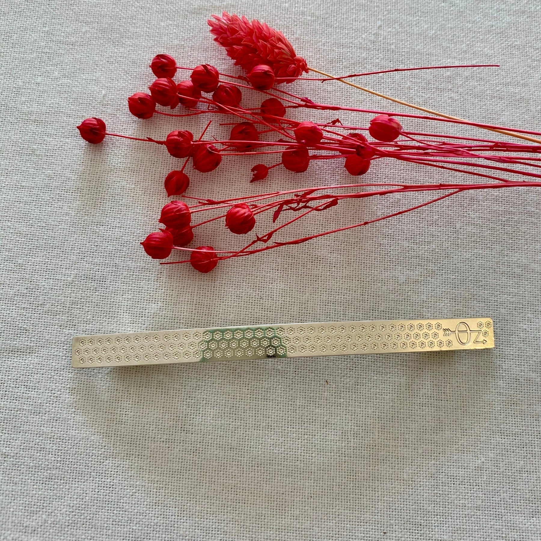 Grande Barrette Adeline Silver Hair Clip with Elegant Decor - Perfect for Weddings, Parties, and Everyday Hairstyling