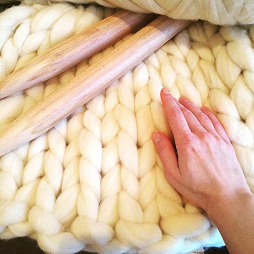 Clootess Chunky Knit Blanket - Merino Wool Handmade Boho Throw - 47x60 in (120x150 cm) - Soft & Cozy Beige Blanket for Bedroom, Living Room & Couch - Perfect for Winter Nights, Netflix Binges & Home Decor