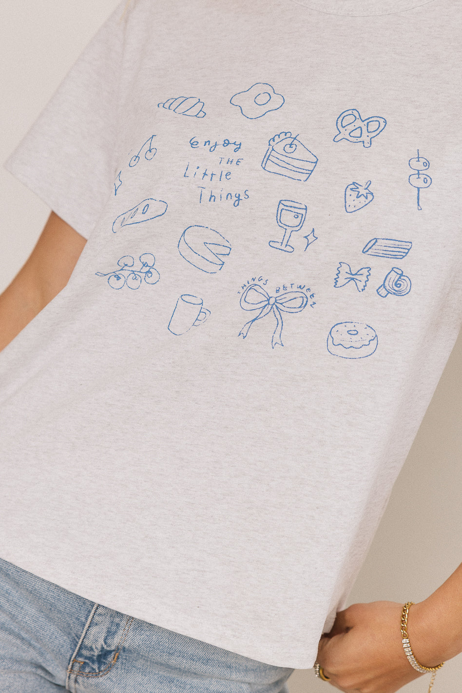 Eloise Graphic Tee Women's Cute Cartoon Print T-Shirt - Casual Streetwear for Everyday Wear, Outings & Gifts