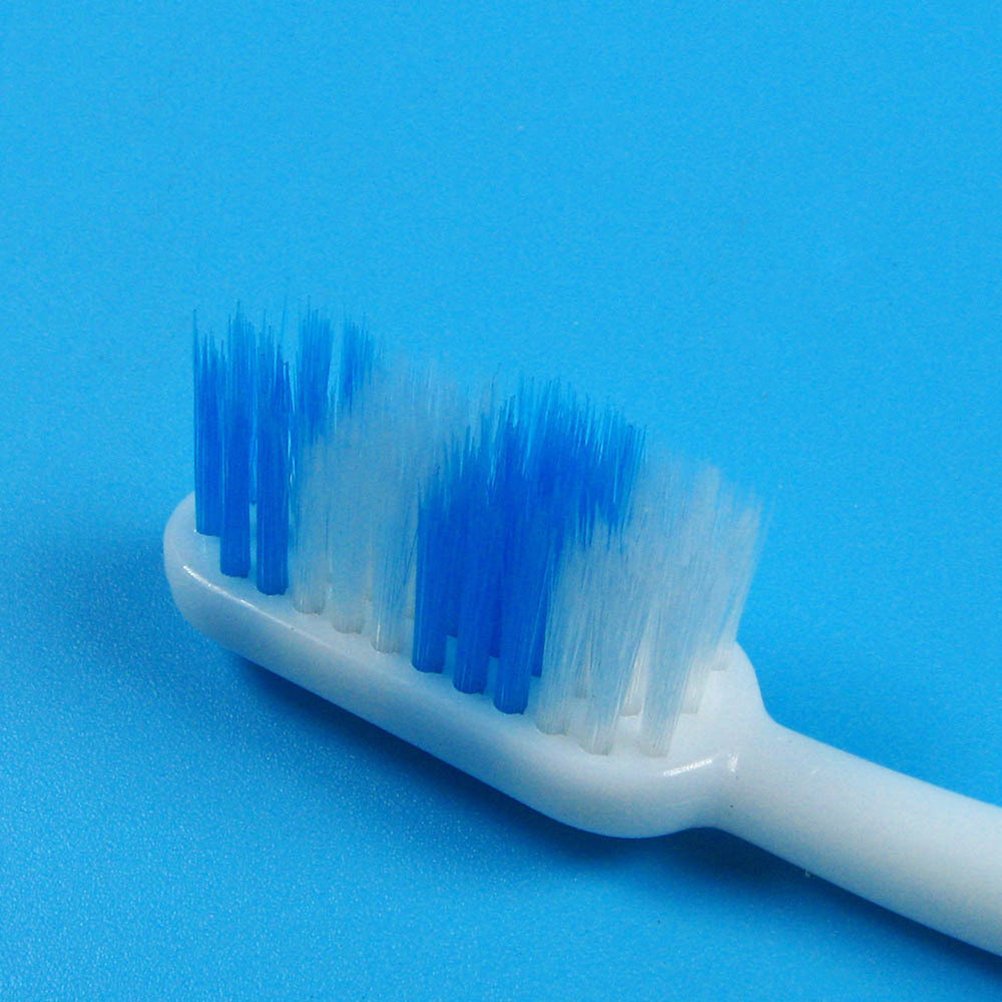 Portable Folding Toothbrush for Travel & Camping - Compact & Lightweight Design for Outdoor Adventures, Hiking, and Backpacking Trips