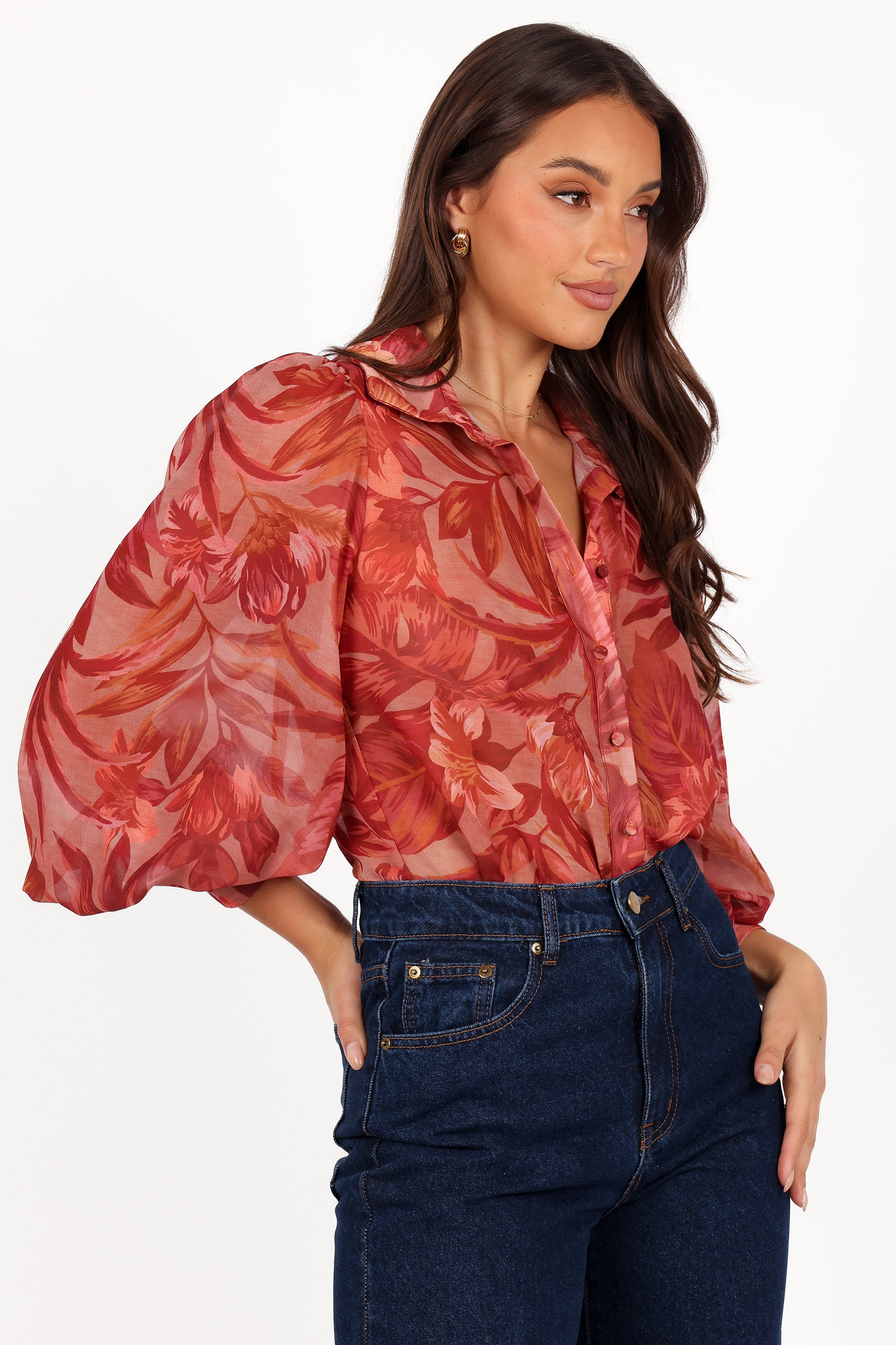 Fleetwood Blouse - Stylish Tropical Print Women's Top for Summer Beach Vacation & Casual Outings