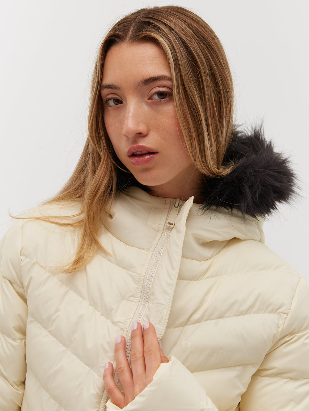 Inken Hooded Puffer Jacket for Women - Lightweight Winter Coat with Waterproof Shell, Warm Insulation - Perfect for Outdoor Activities, Skiing, and Cold Weather Fashion
