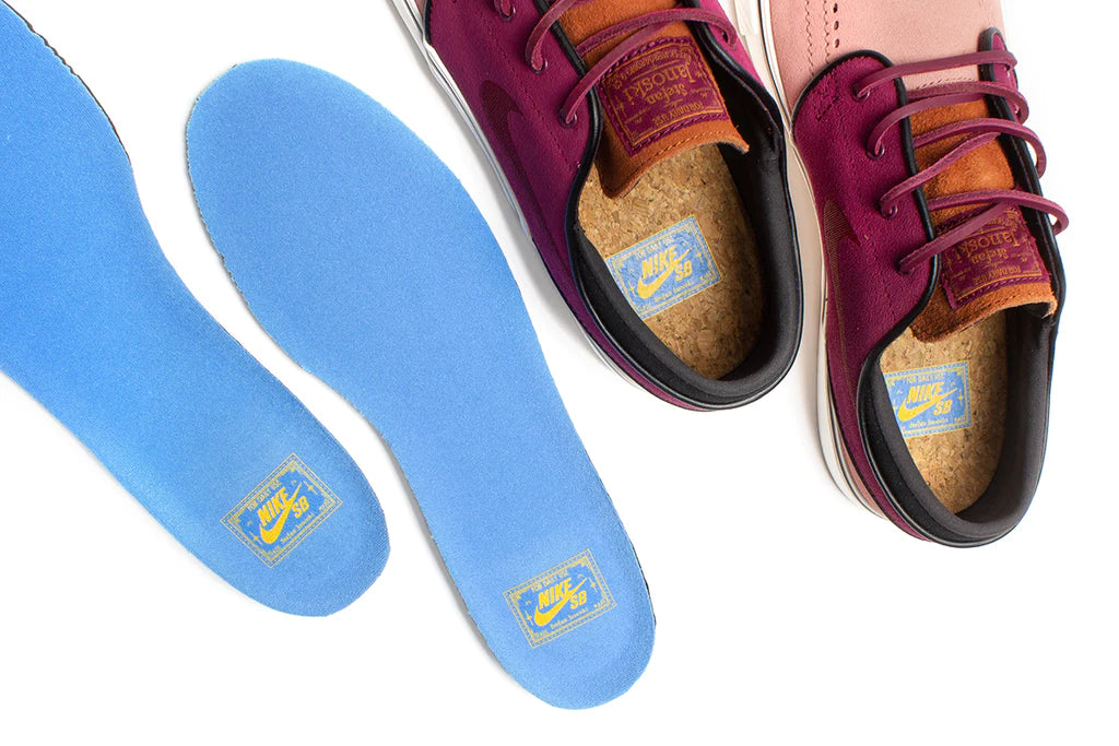 Nike SB Zoom Janoski OG Skateboarding Shoes - Red Stardust/Team Red Rosewood | Men's Casual Sneakers for Skateboarding & Streetwear Fashion