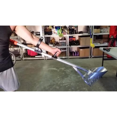 RoboHandle Ergonomic Grip & Arm Support for 1-1.4 Inch Poles - Reduce Hand Fatigue for Painters, Cleaners & Construction Workers