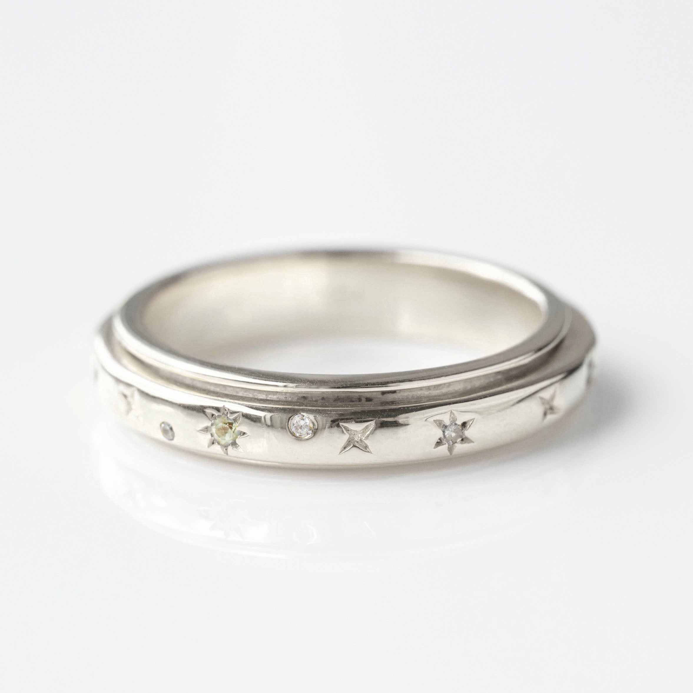 Diamond Spinning Constellation Ring for Women - Elegant Zodiac Jewelry Gift for Birthday, Anniversary & Special Occasions