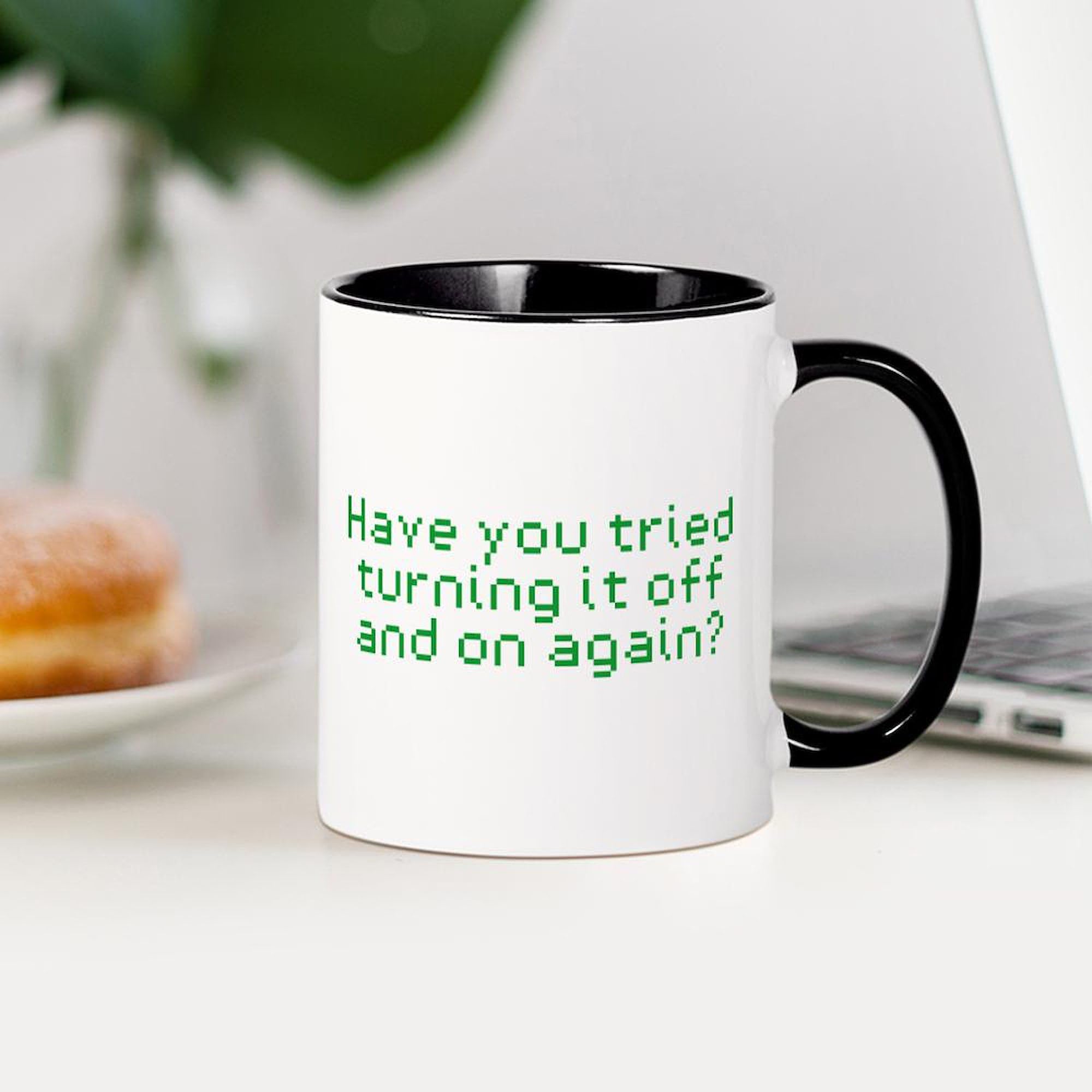 The IT Crowd 11 oz (325 ml) Ceramic Coffee Mug - Funny TV Show Gift for Tech Lovers & Office Workers - Perfect for Coffee, Tea or Hot Drinks at Home or Work