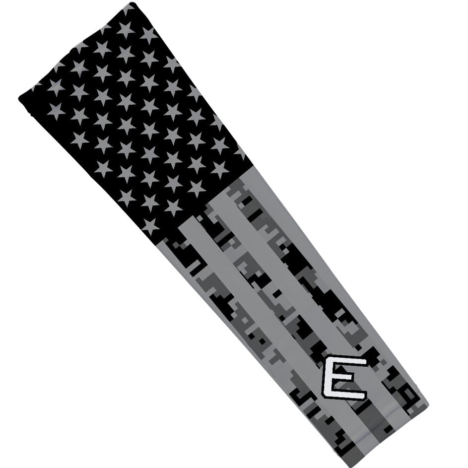 Shadow USA Flag 2.0 Arm Sleeve - Patriotic Compression Sleeves for Running, Basketball & Outdoor Sports - American Flag Design for Men & Women