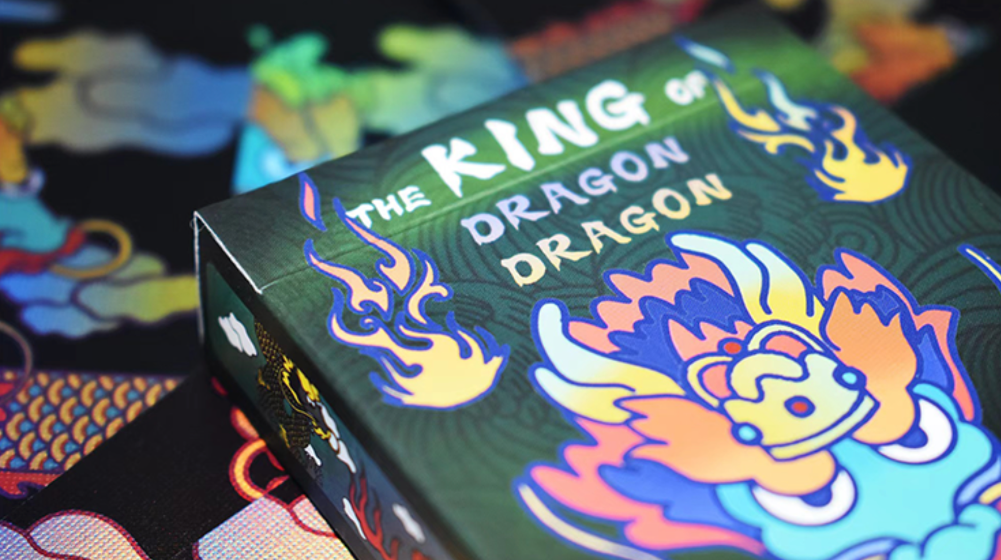 Premium Holographic King of Dragon Playing Cards - Unique Collectible Deck for Magic Tricks, Poker Games, and Gift Giving