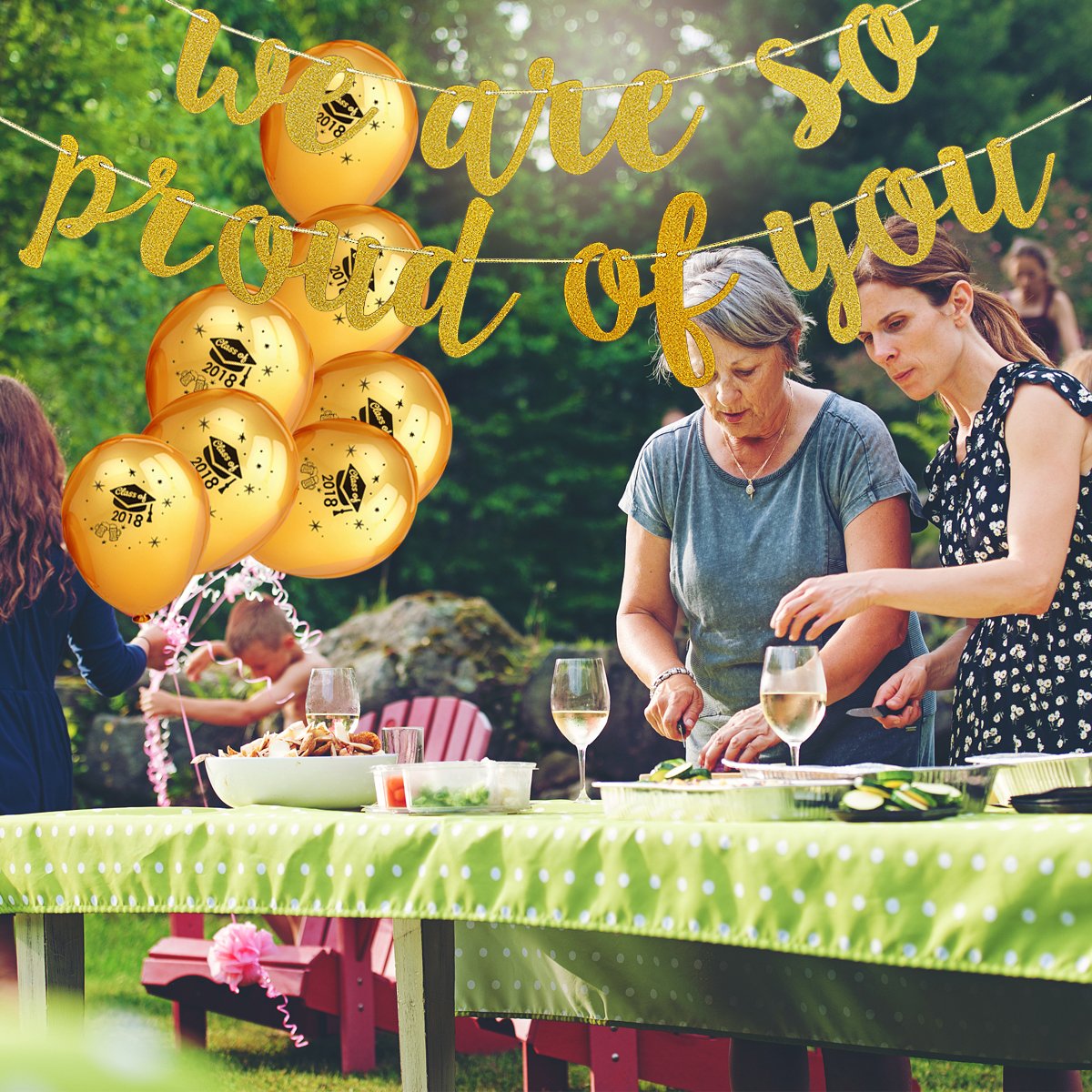 2025 Graduation Party Banner - Gold Glitter 
