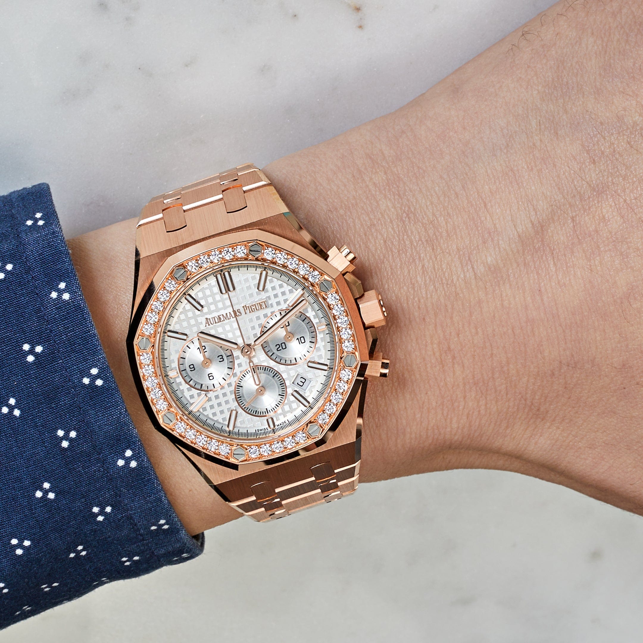 Audemars Piguet Royal Oak 26715OR.ZZ.1356OR.01 Men's Self-Winding Chronograph Watch - 18K Rose Gold Case, Diamond Bezel, Luxury Dress Watch for Business & Formal Occasions