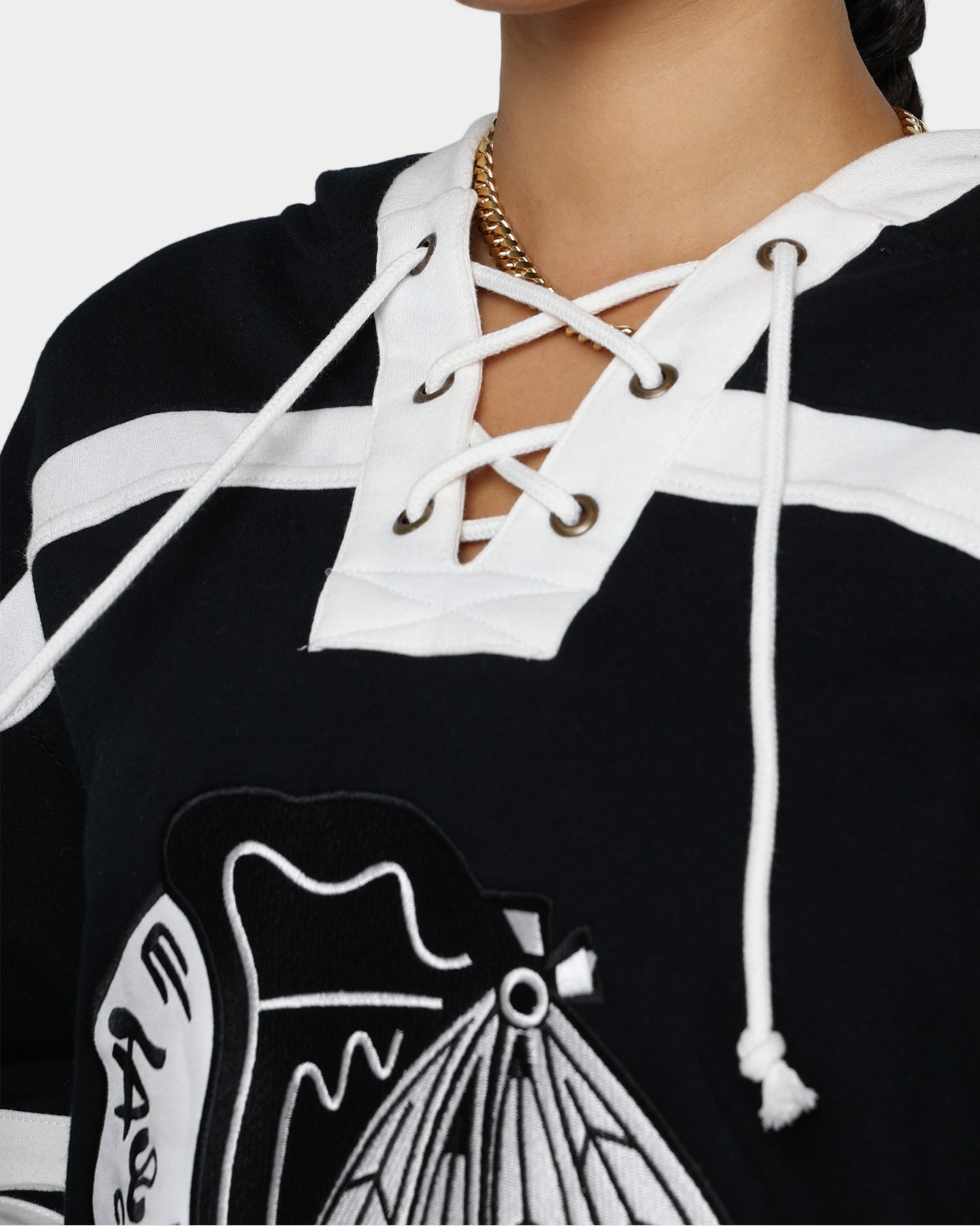 47 Brand Chicago Blackhawks Superior Lacer Hoodie - Men's NHL Team Zip-Up Sweatshirt with Lace-Up Front - Perfect for Game Day & Casual Wear