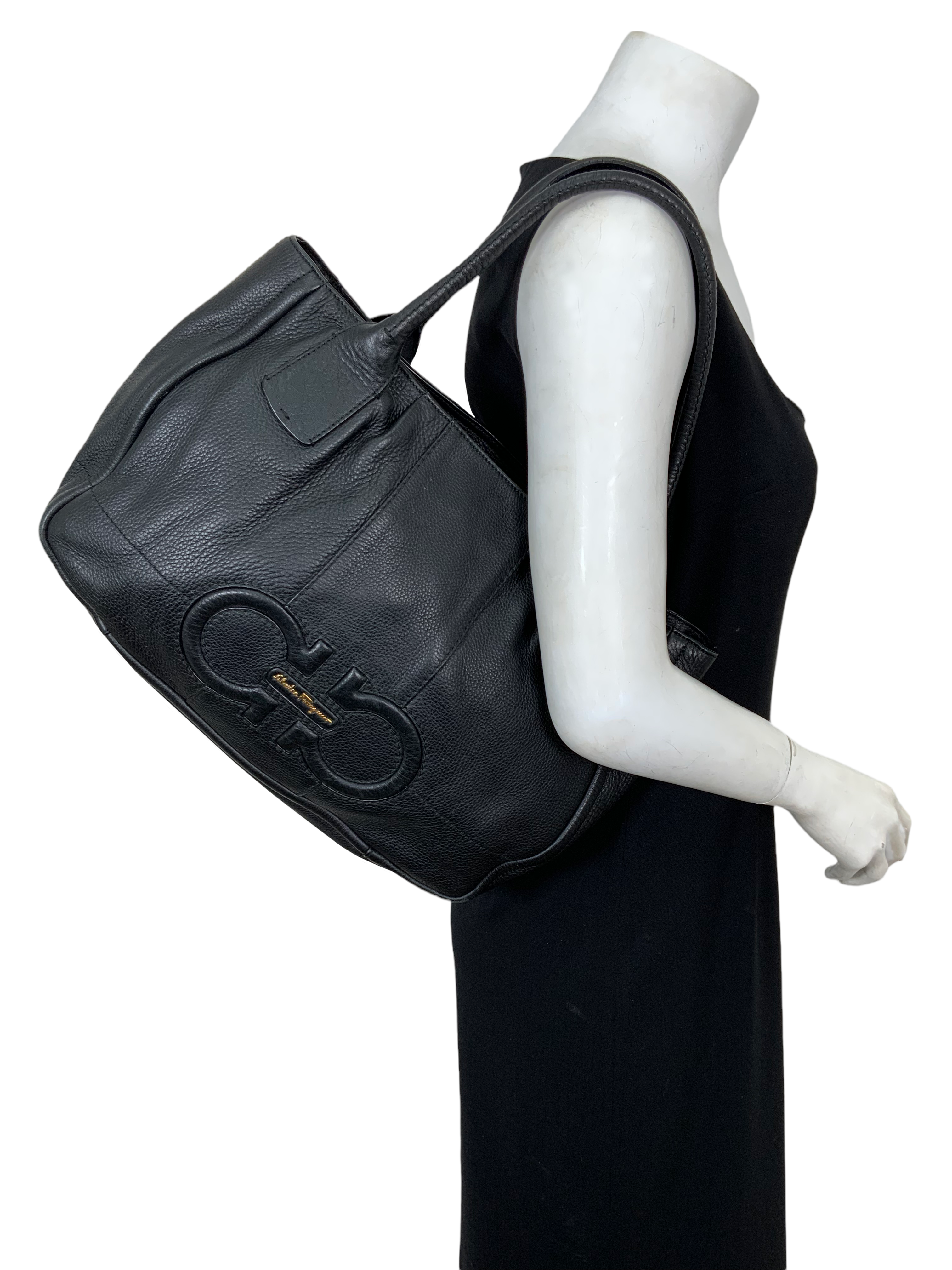 Salvatore Ferragamo Genuine Leather Izzie Gancini Large Tote Bag for Women - Luxury Designer Handbag for Work, Travel & Everyday Use
