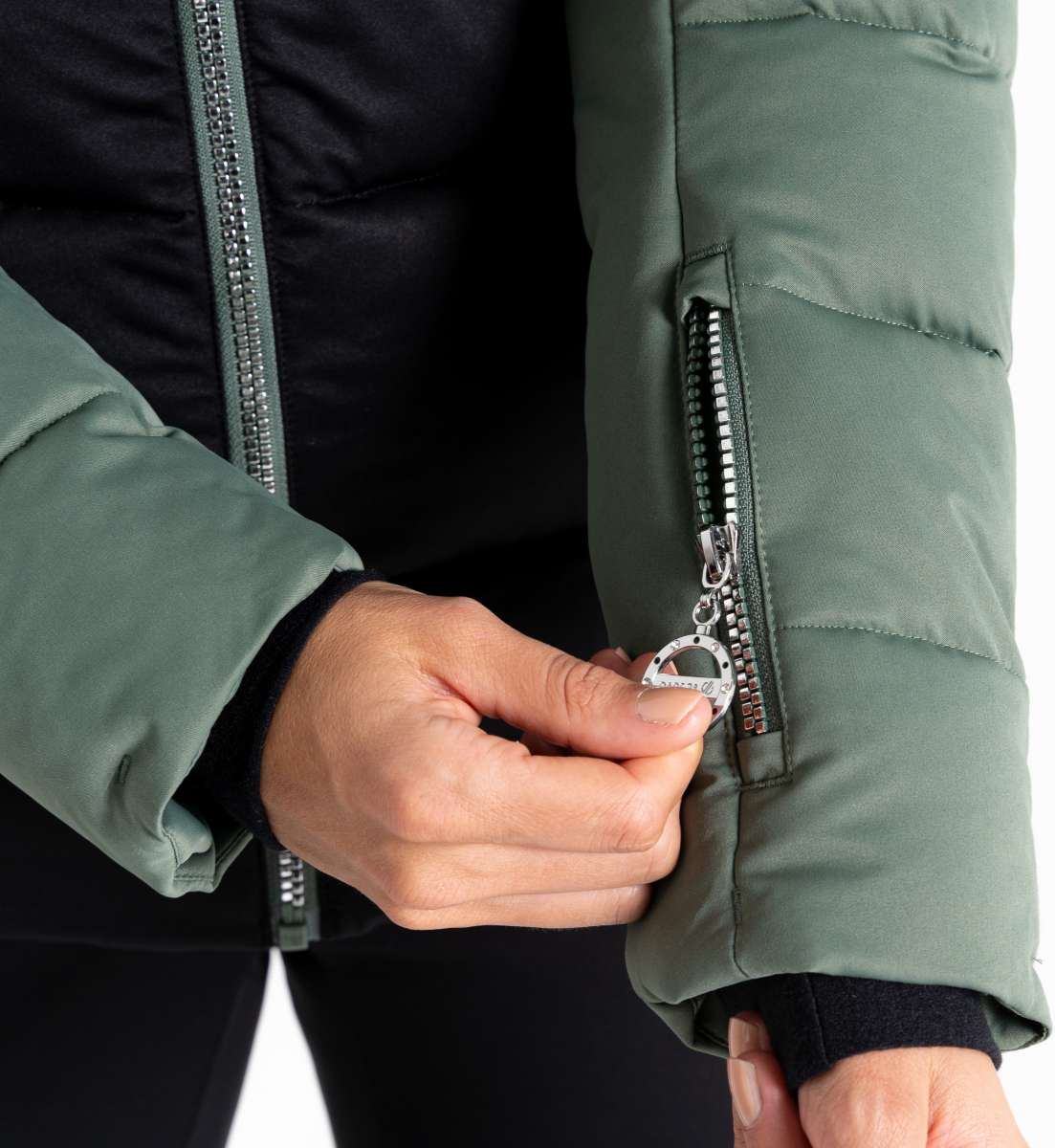 Dare2B Women's Crystallize Insulated Winter Jacket - Waterproof, Warm Puffer Coat for Skiing, Hiking & Cold Weather (2022-2023)