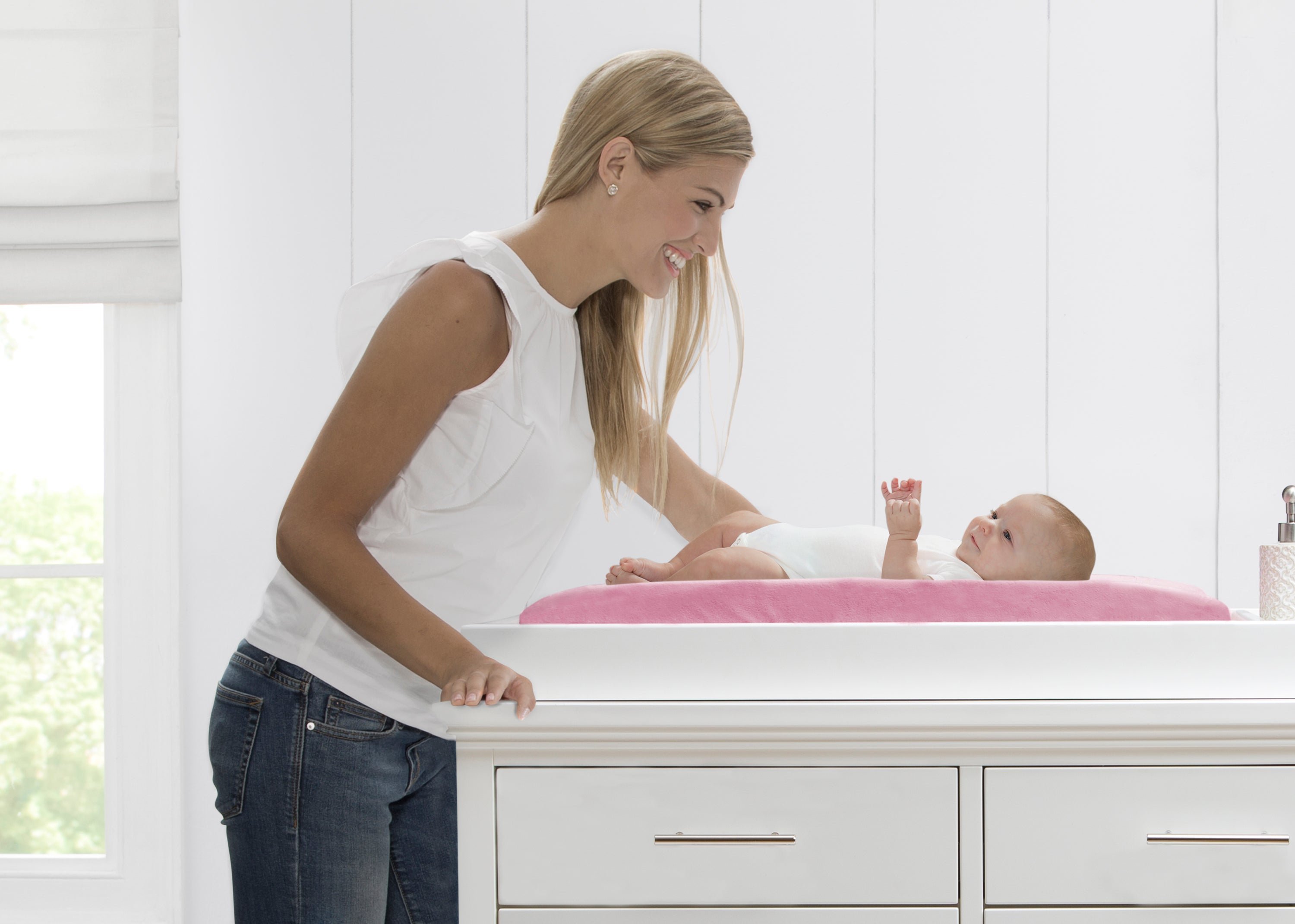 Personalized Contoured Changing Pad with Soft Plush Cover - Waterproof Baby Changing Mat for Nursery, Travel & Diaper Bag - Perfect for Newborns & Toddlers