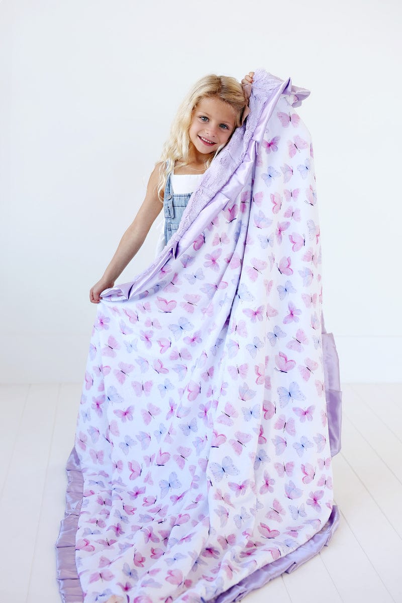 Soft Pastel Butterfly Blanket - Cozy Floral Print Throw for Women & Girls - Perfect for Bedroom, Nursery, or Gift Giving