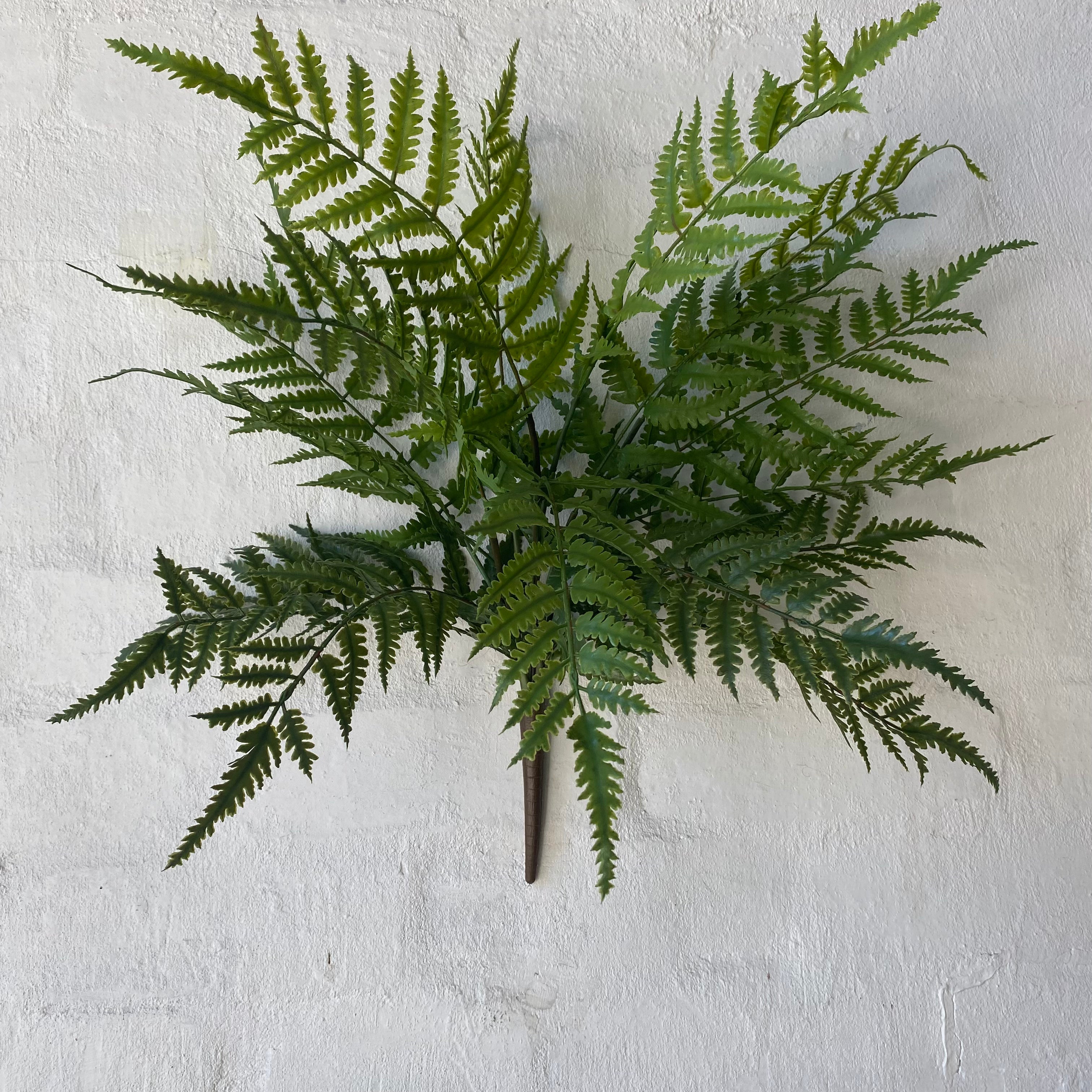 Artificial Fern Chain - Realistic Greenery for Outdoor Decor, Wedding Backdrops, Garden Fencing & Patio Hanging Decorations