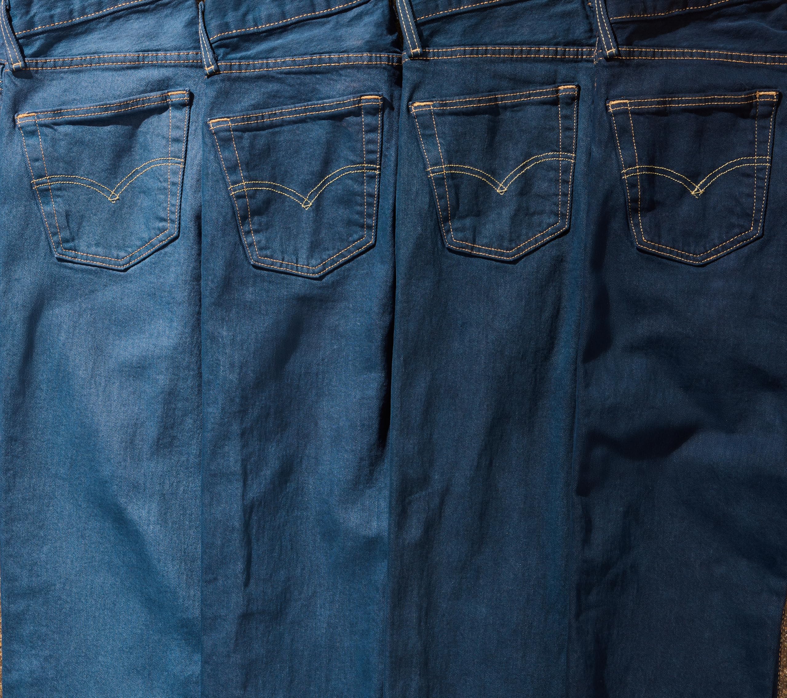 Rit Back to Blue Denim Dye Kit - Restore & Refresh Faded Jeans, Jackets & Denim Fabric - Perfect for DIY Clothing Upcycling & Home Dyeing Projects