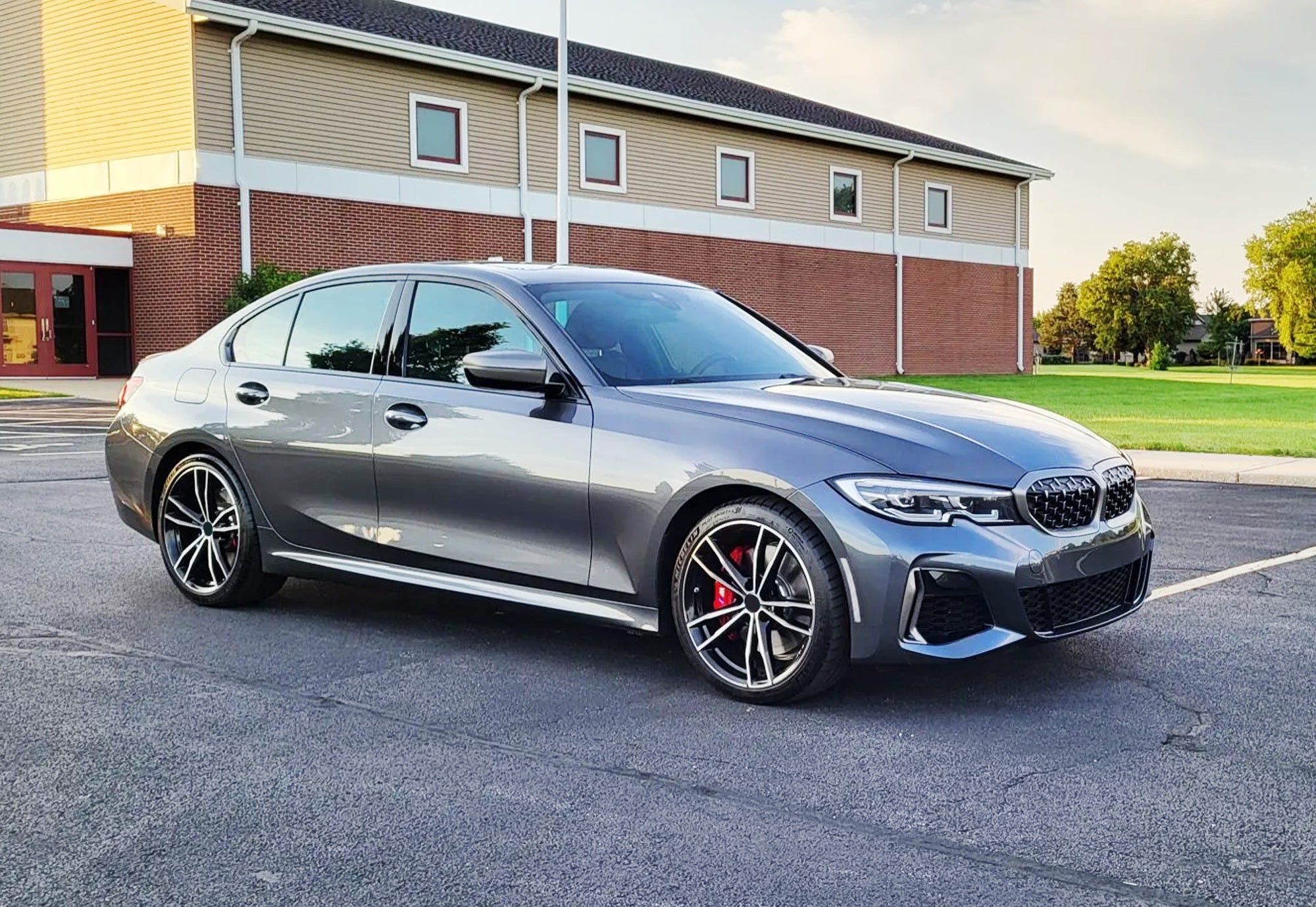 Euro Clear Front Bumper Side Marker Reflex Light for BMW 2019-2022 G20 3 Series Pre-LCI - Enhances Visibility & Style for Night Driving and Car Customization