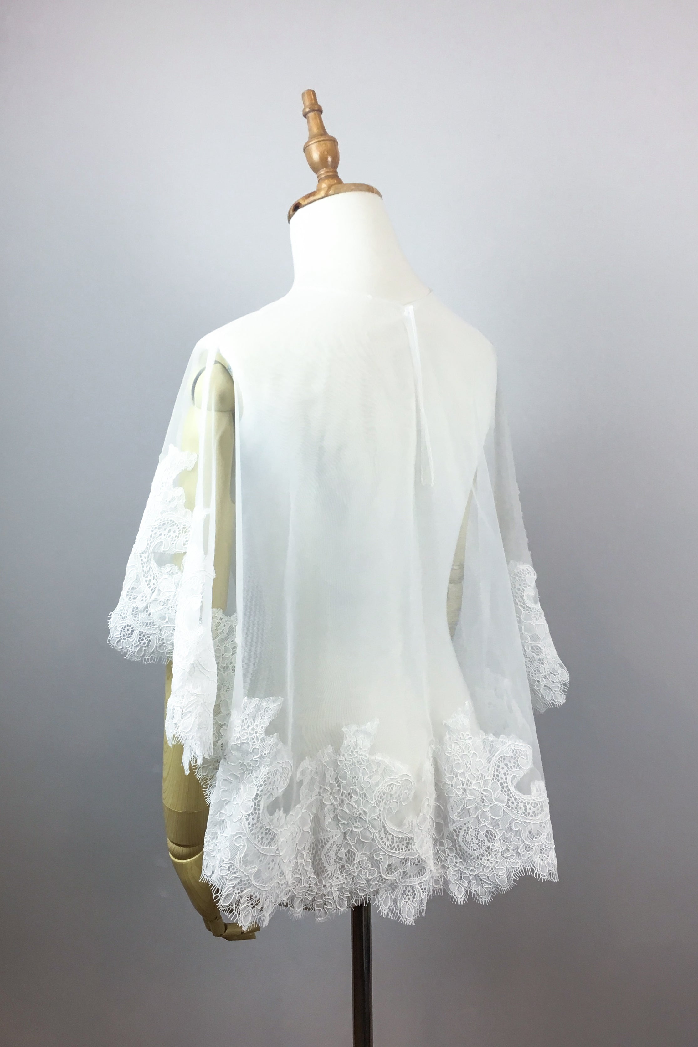 Elegant Lace Bolero Cover Up for Bridal Summer Weddings - Romantic Lace Top for Brides, Beach Weddings & Outdoor Ceremonies
