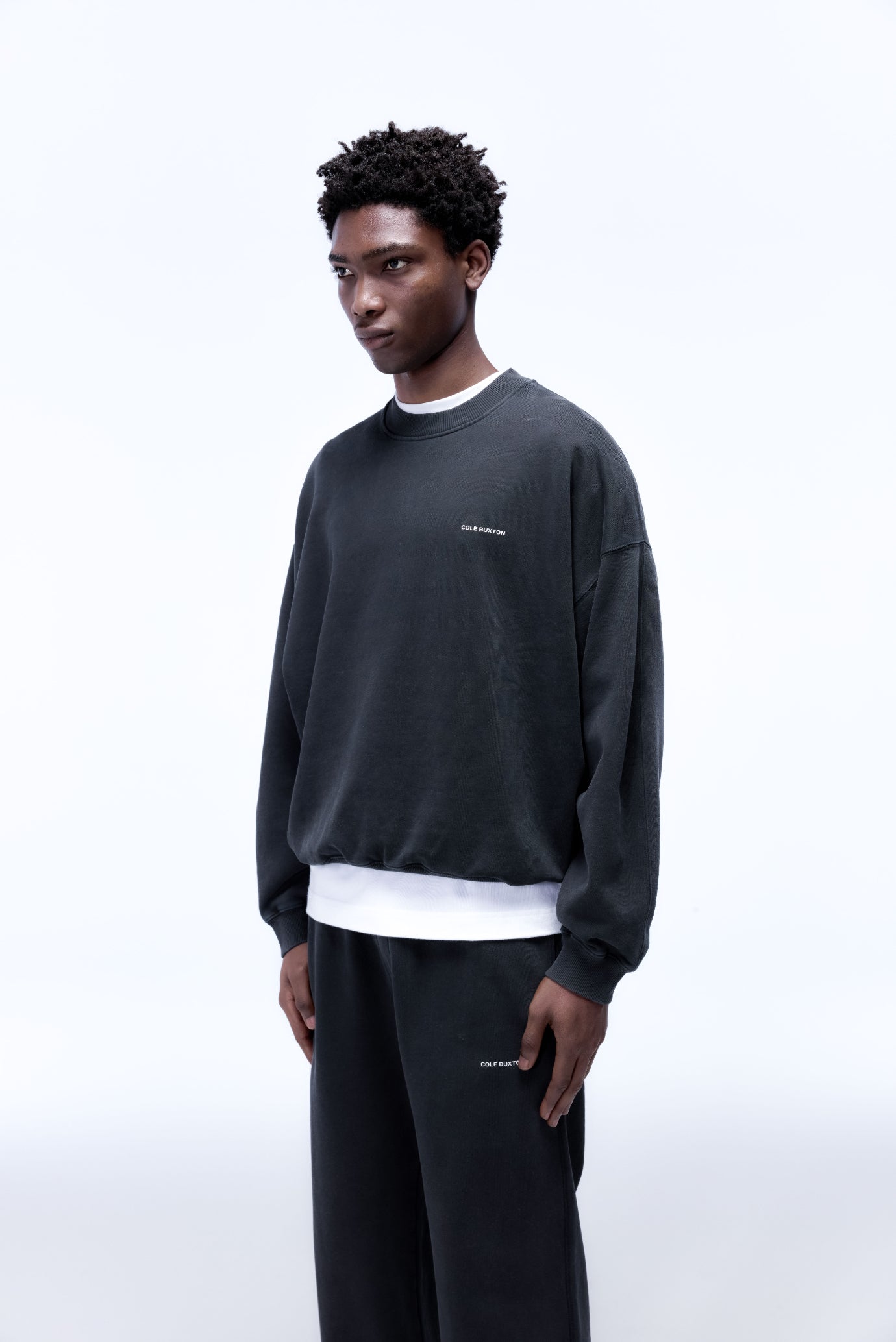 MINI LOGO SWEATSHIRT - Stylish Unisex Pullover Hoodie for Men & Women | Perfect for Casual Wear, Street Fashion & Everyday Comfort