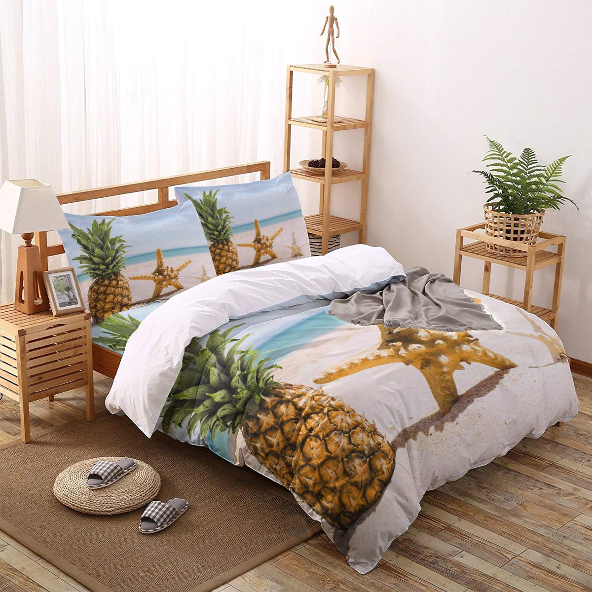 4 Piece Queen Size Duvet Cover Set - Soft Coastal Tropical Pineapple Starfish Beach Theme Bedding for Summer | Includes 1 Duvet Cover, 1 Fitted Sheet & 2 Pillowcases | Perfect for Beach House, Guest Room or Coastal-Themed Bedroom Decor
