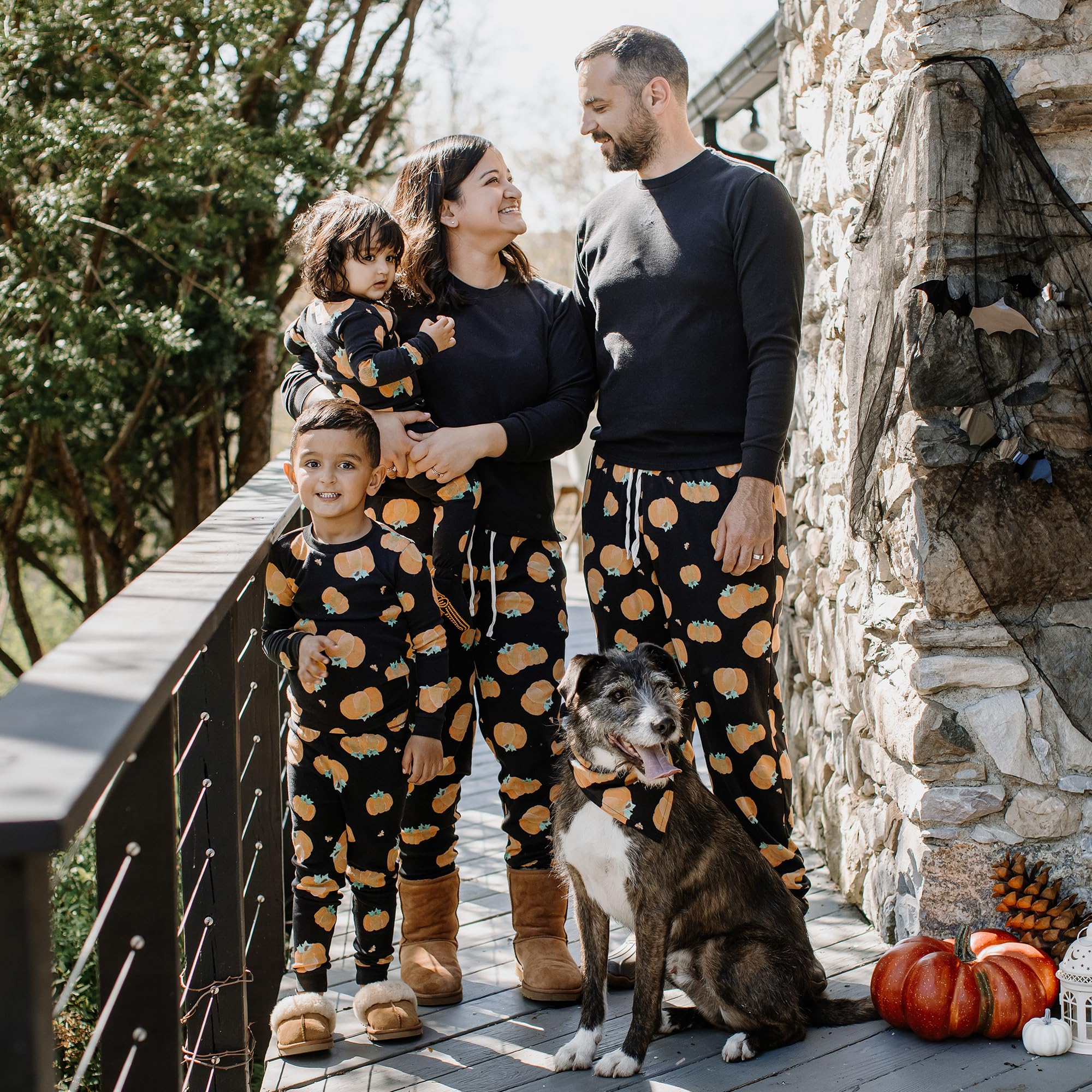Burt's Bees Baby Unisex Matching Holiday Pajama Set - Family Christmas Pajamas for Babies & Parents - Cozy Festive Sleepwear for Holiday Photos & Family Gatherings