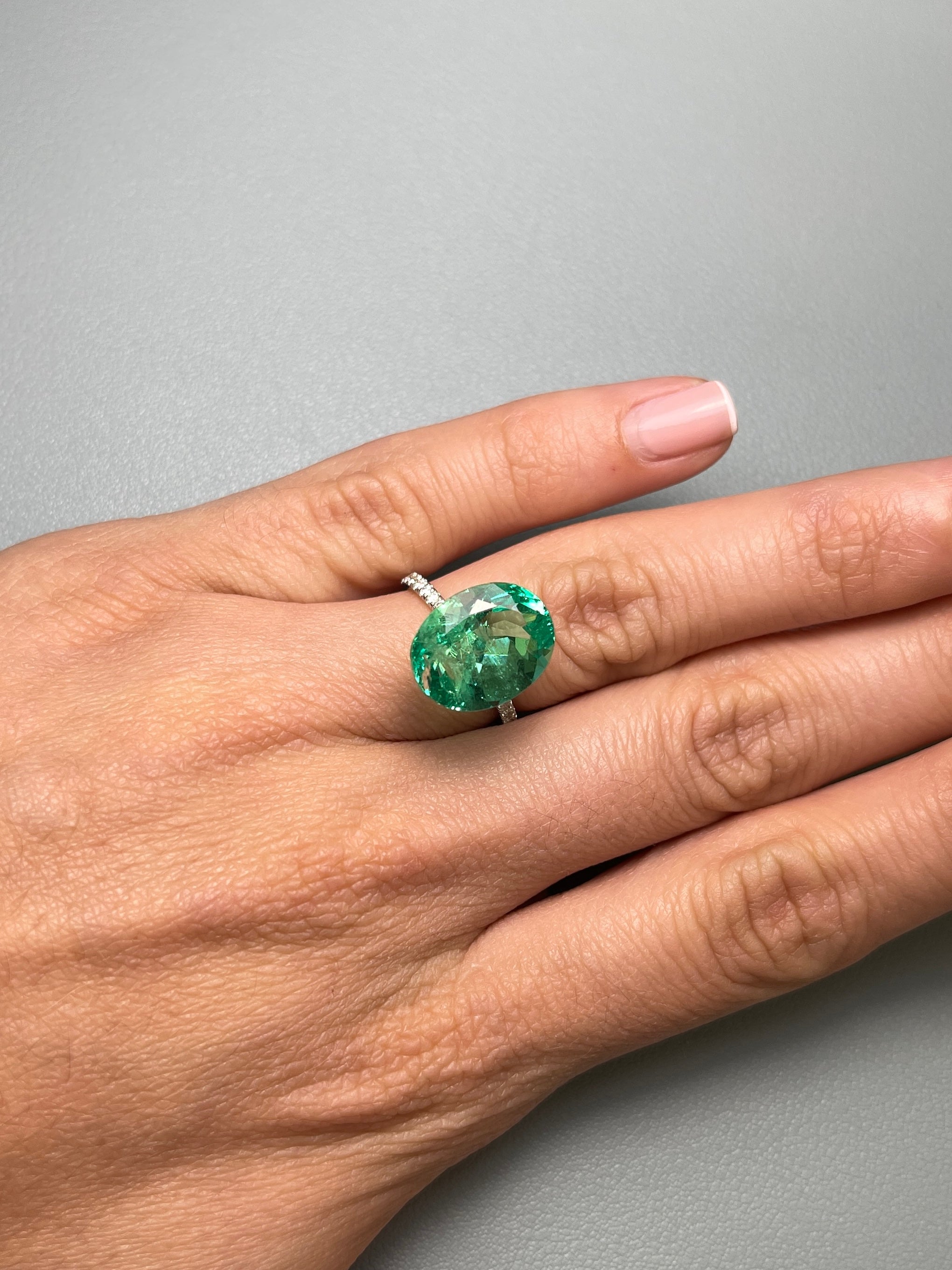 8.40 Carat 15x12mm Muzo Yellowish Green Natural Loose Colombian Emerald Oval Cut Gemstone for Jewelry Making & Engagement Rings