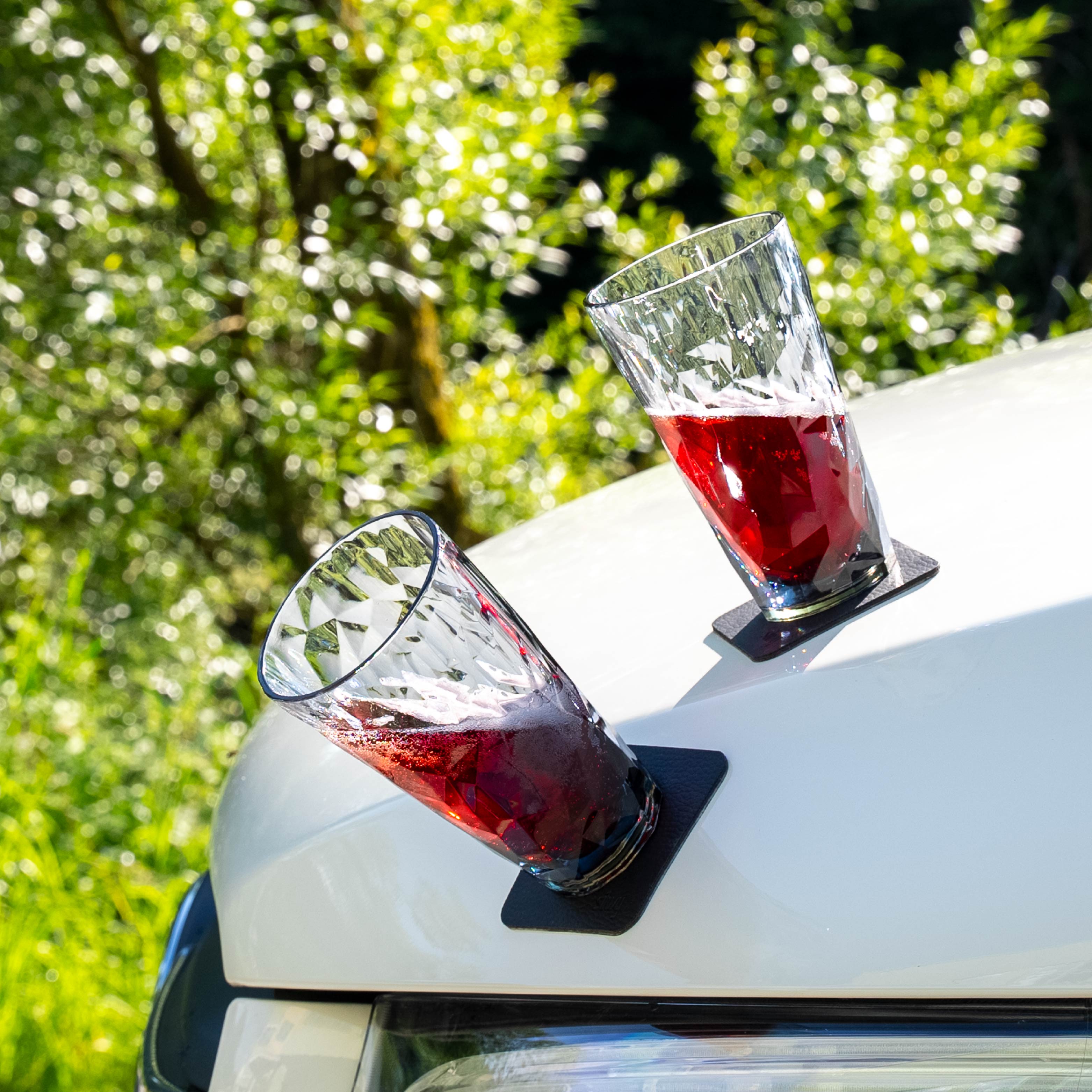 Premium Magnetic Plastic Long Drink Glasses Set - Shatterproof & Durable Grey Tumblers for Beer, Cocktails, and Iced Beverages - Perfect for Parties, BBQs, and Outdoor Gatherings
