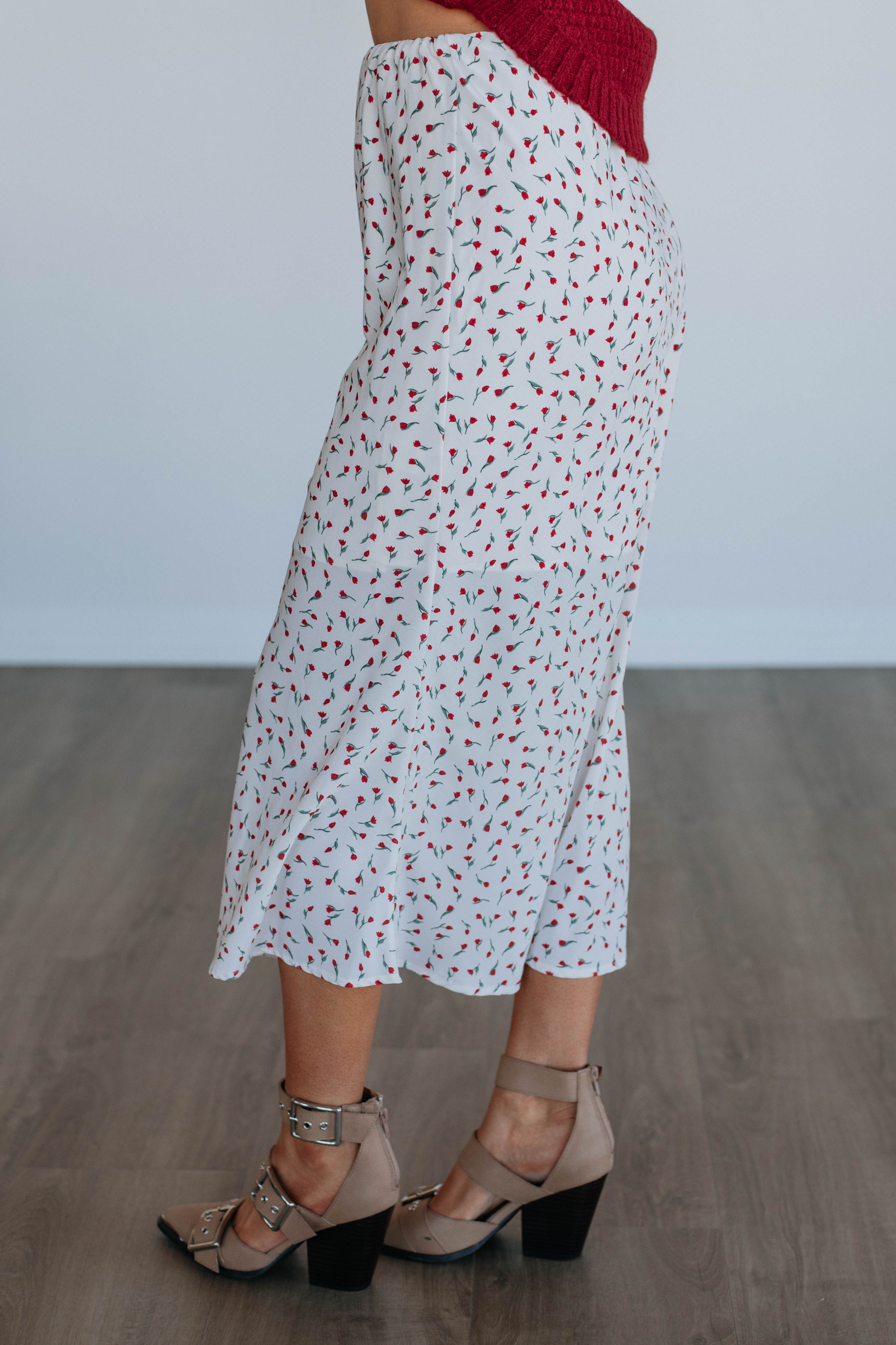 Avianna Floral Skirt for Women - Summer Boho Maxi Skirt with Pockets, Lightweight Flowy Beach Skirt - Perfect for Vacation, Beach, Music Festivals and Casual Outings