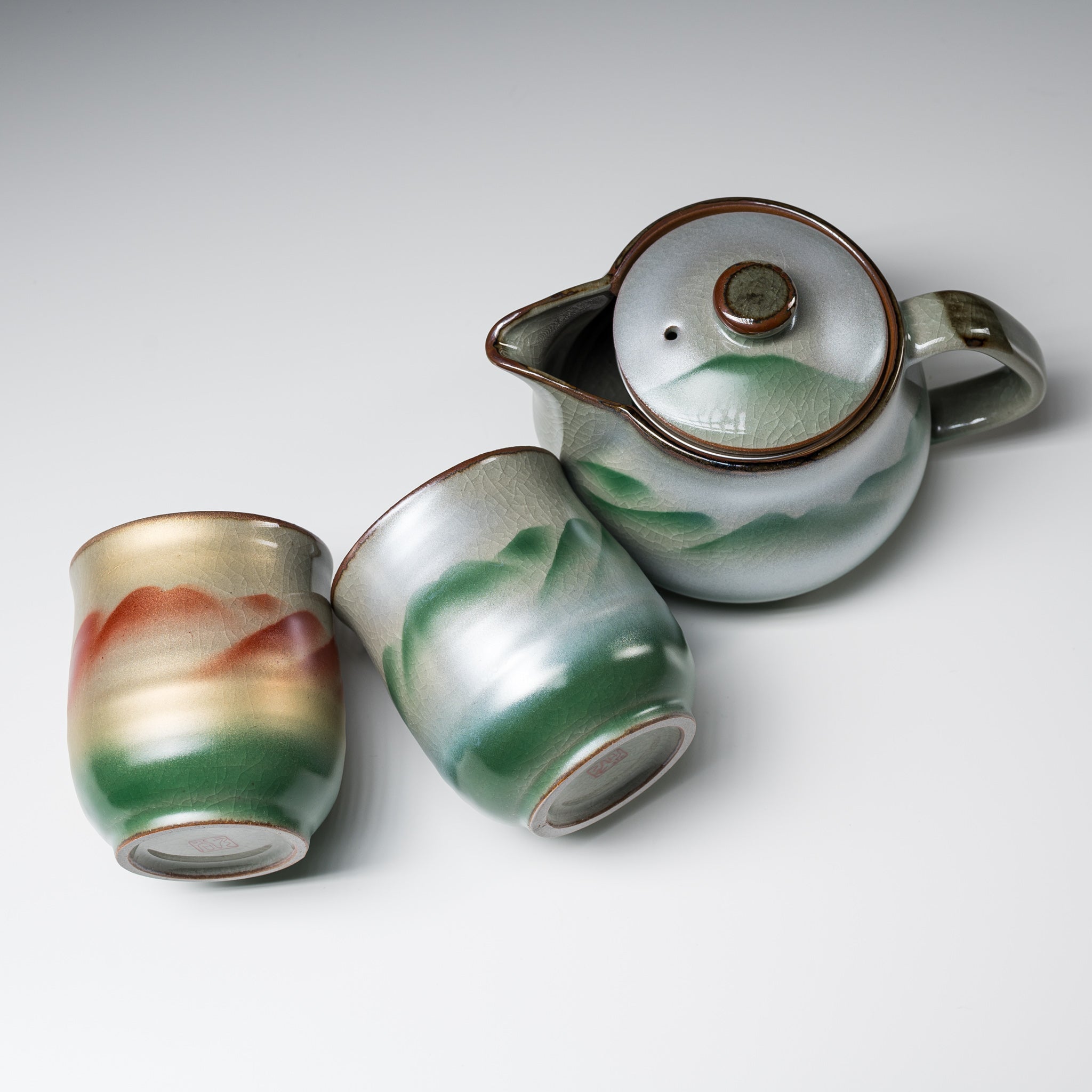 Premium Kutani Ware Japanese Tea Set - Hand-Painted Mountain Landscape Design - Authentic Porcelain Teacups & Teapot - Perfect for Traditional Tea Ceremonies & Home Decor