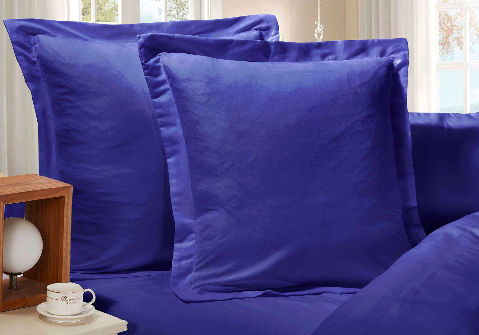 Premium 1000TC Ultra Soft European Pillowcases 2-Pack - Royal Blue Luxury Bedding for Hotels, Guest Rooms & Master Bedrooms